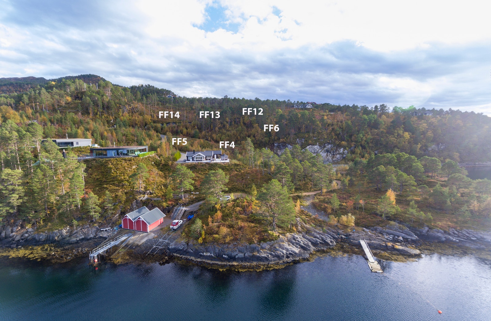 Jutvika hyttefelt ligger nordvestvendt ved Årsund og Langøysundet Galleribilde