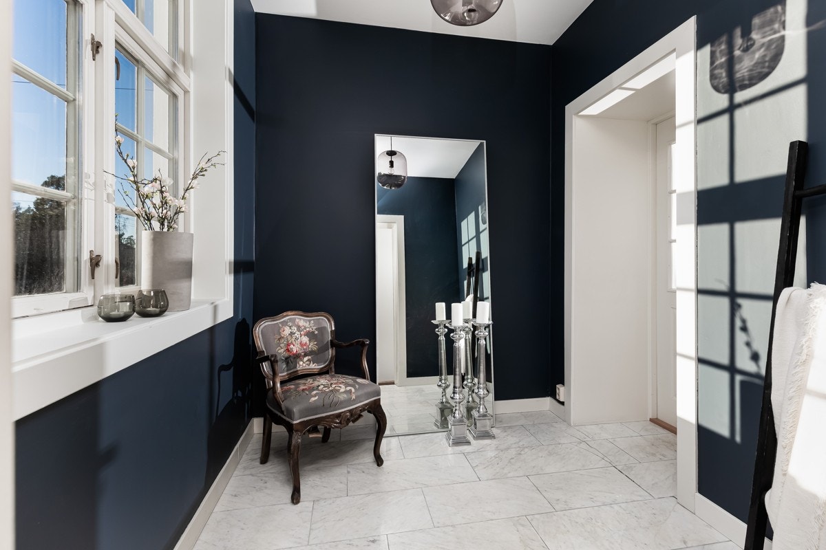 Innbydende entré - varmekabler i alle beboelsesrom Galleribilde