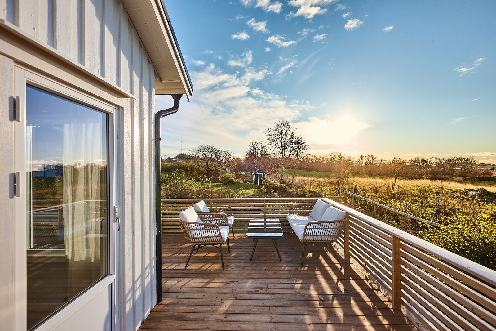 God plass til sittegrupper. Galleribilde