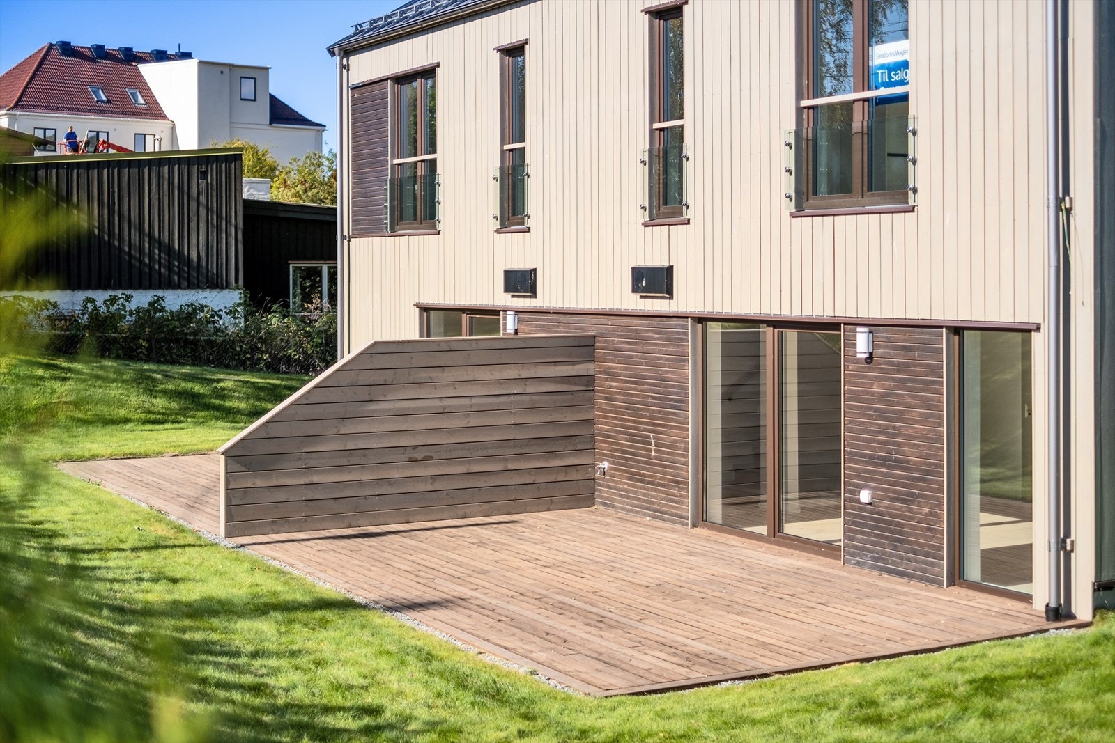 Boligen har en flott og solrik terrasse. Galleribilde