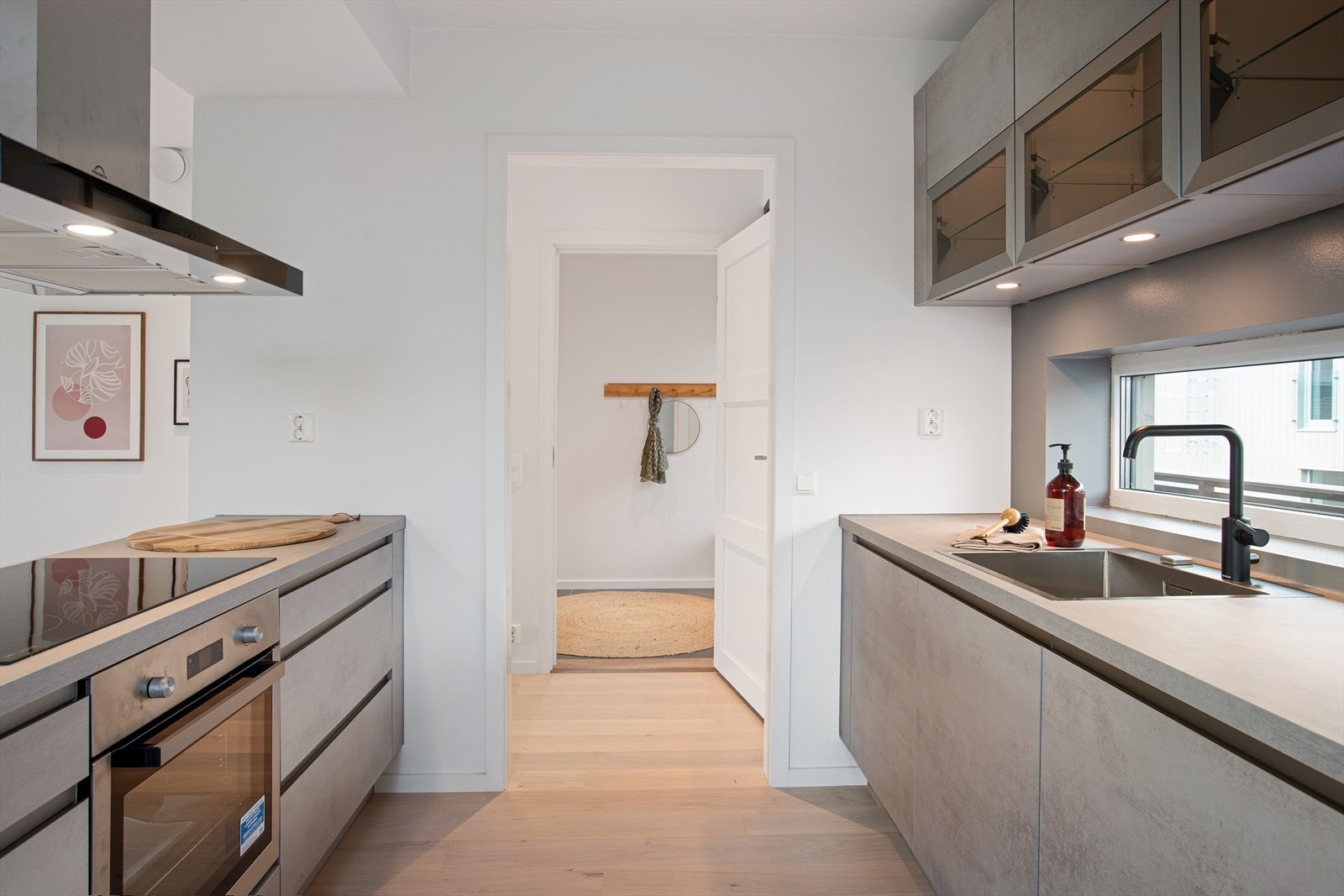 Kjøkken. Bildet er tatt av hus nr. 39 (noe avvik på planløsning kan forekomme). Galleribilde