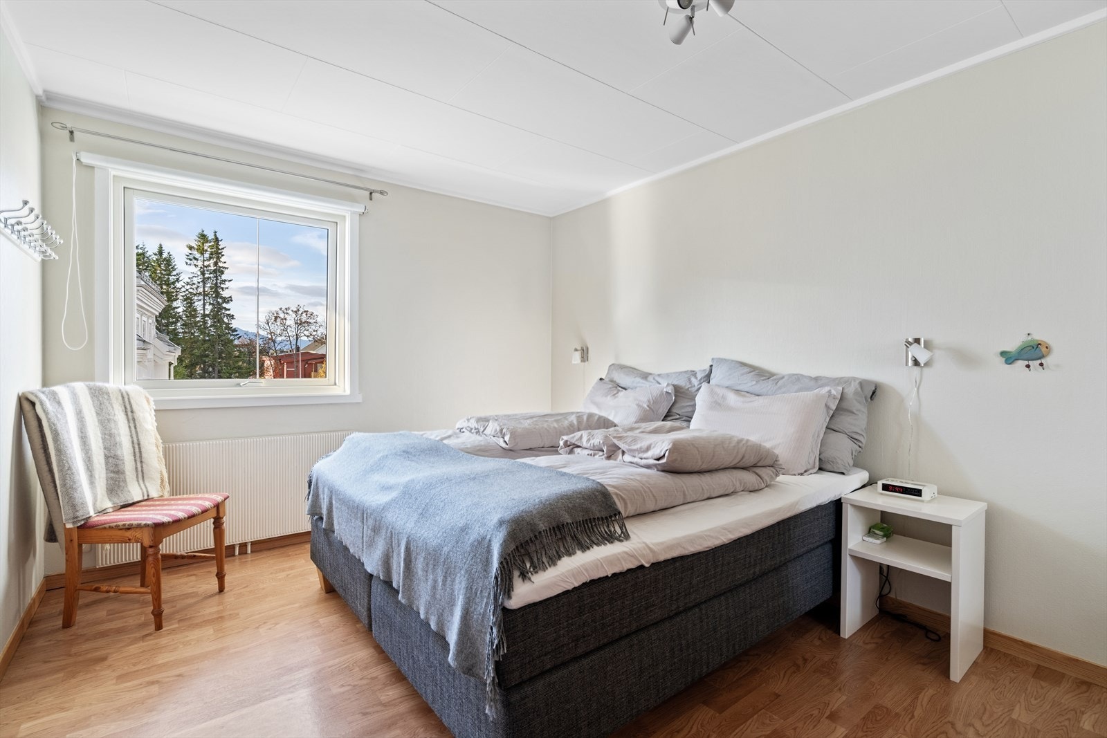 Boligen har ett soverom, som ligger i 1. etasje. Galleribilde