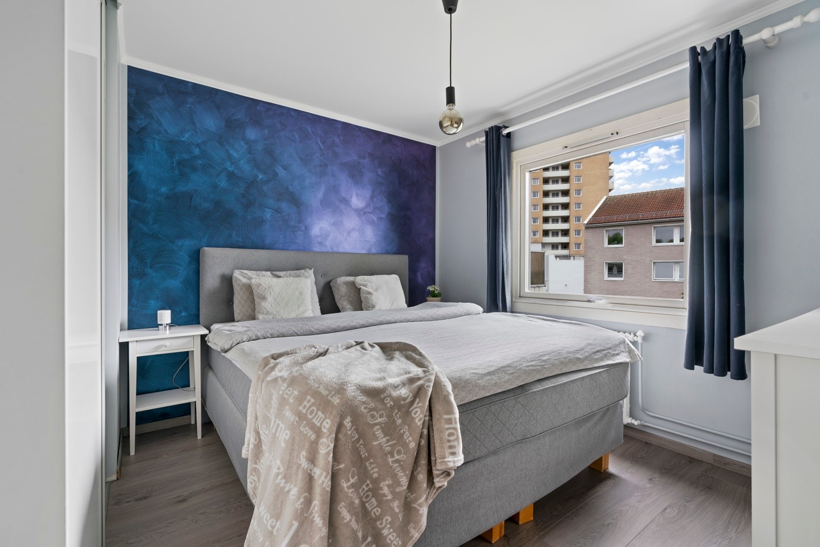 Det er 2 gode soverom i boligen Galleribilde