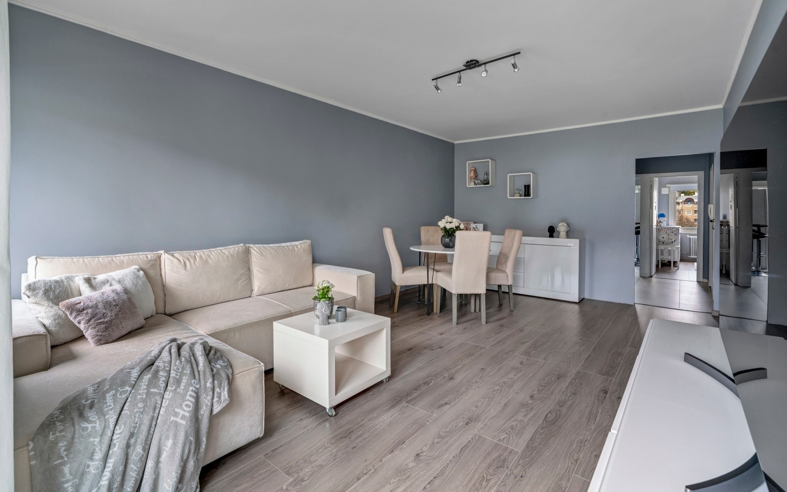 Fyring, varmtvann og kabel-tv/internett inkludert i fellesutgiftene Galleribilde