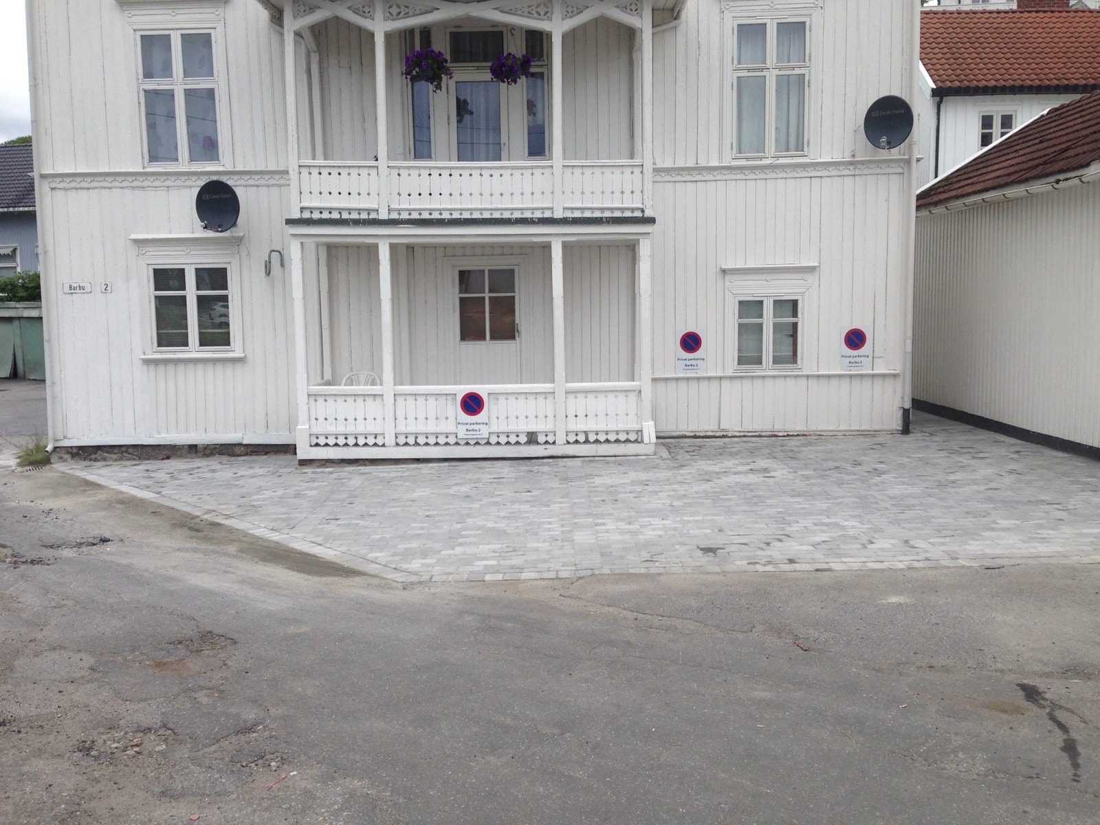 Parkeringsplass nr 4 Galleribilde