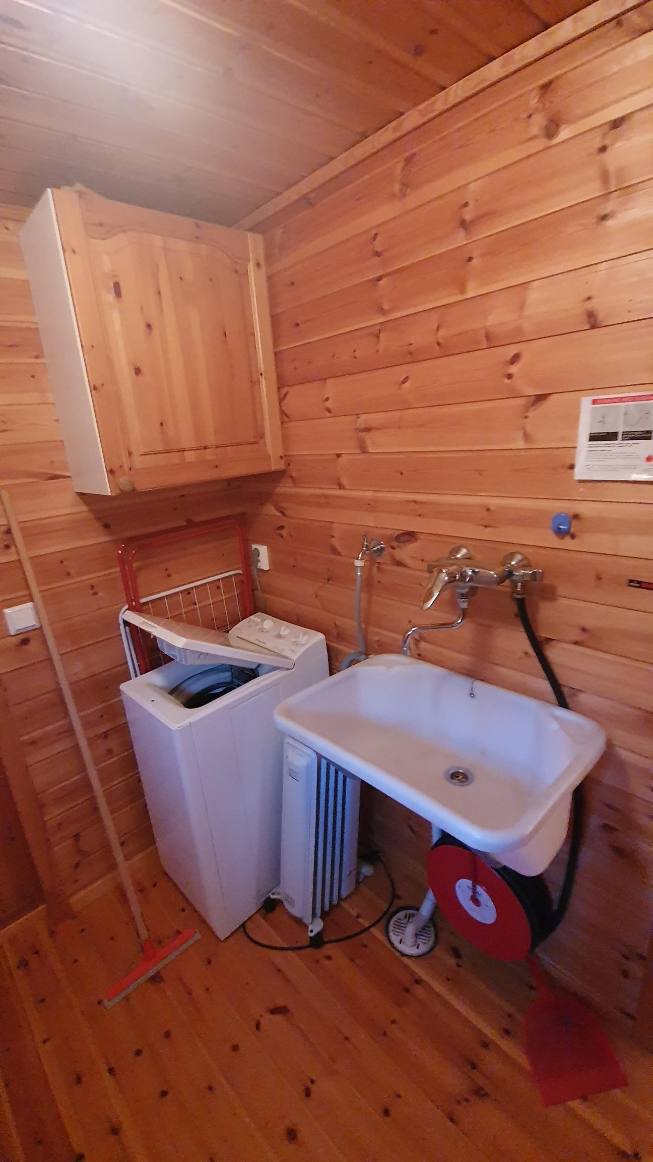 Vaskerom Galleribilde