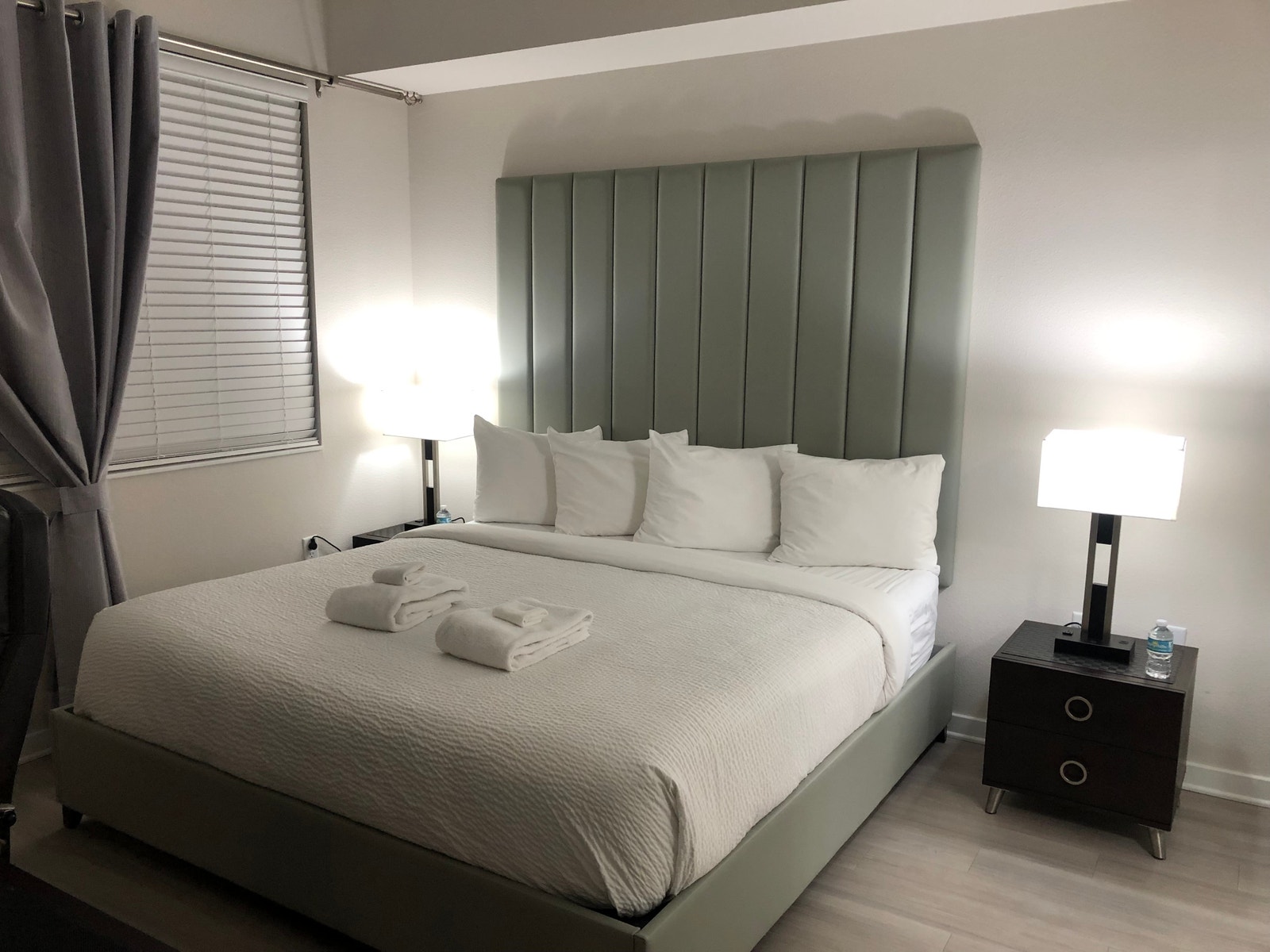 King rom Galleribilde