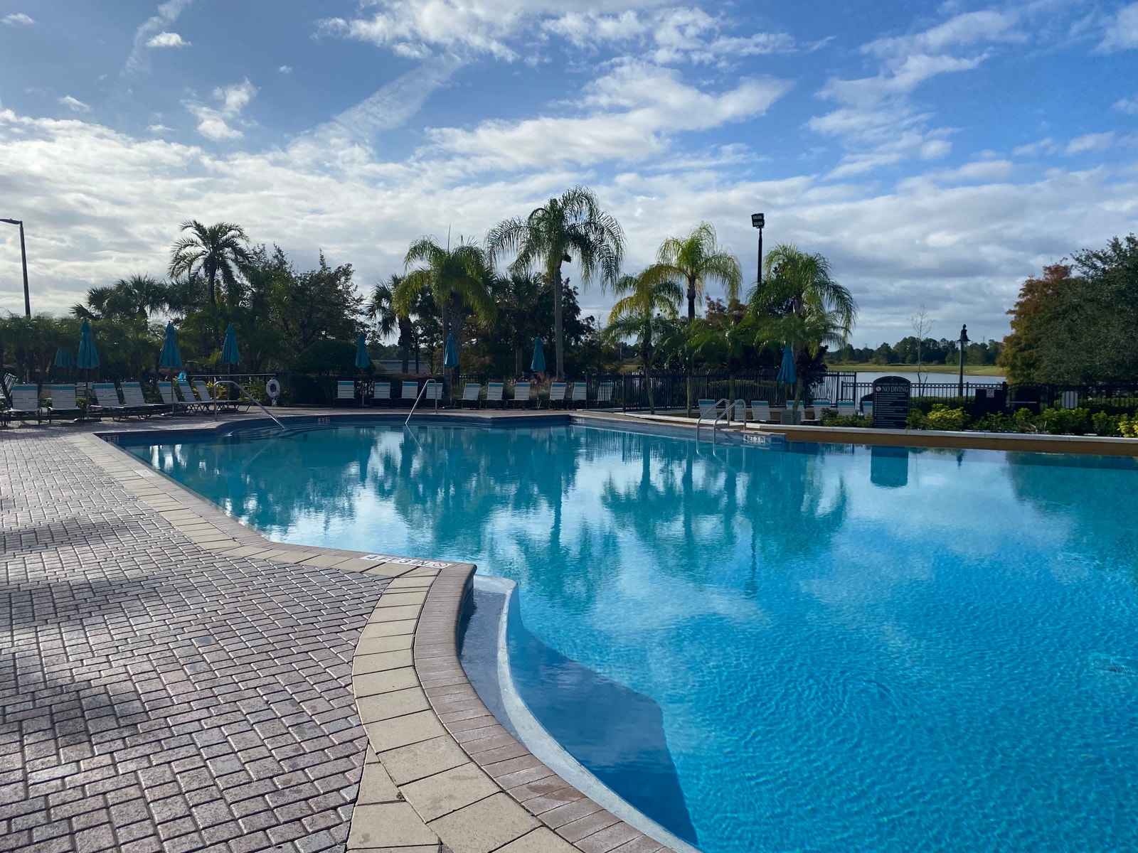 Bassengområdet Vista Cay Clubhouse Galleribilde