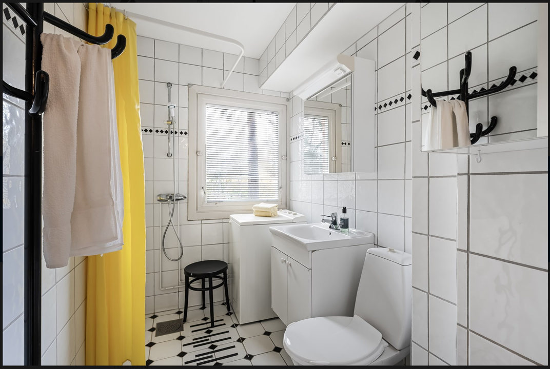 Bad - nå med kabinett Galleribilde