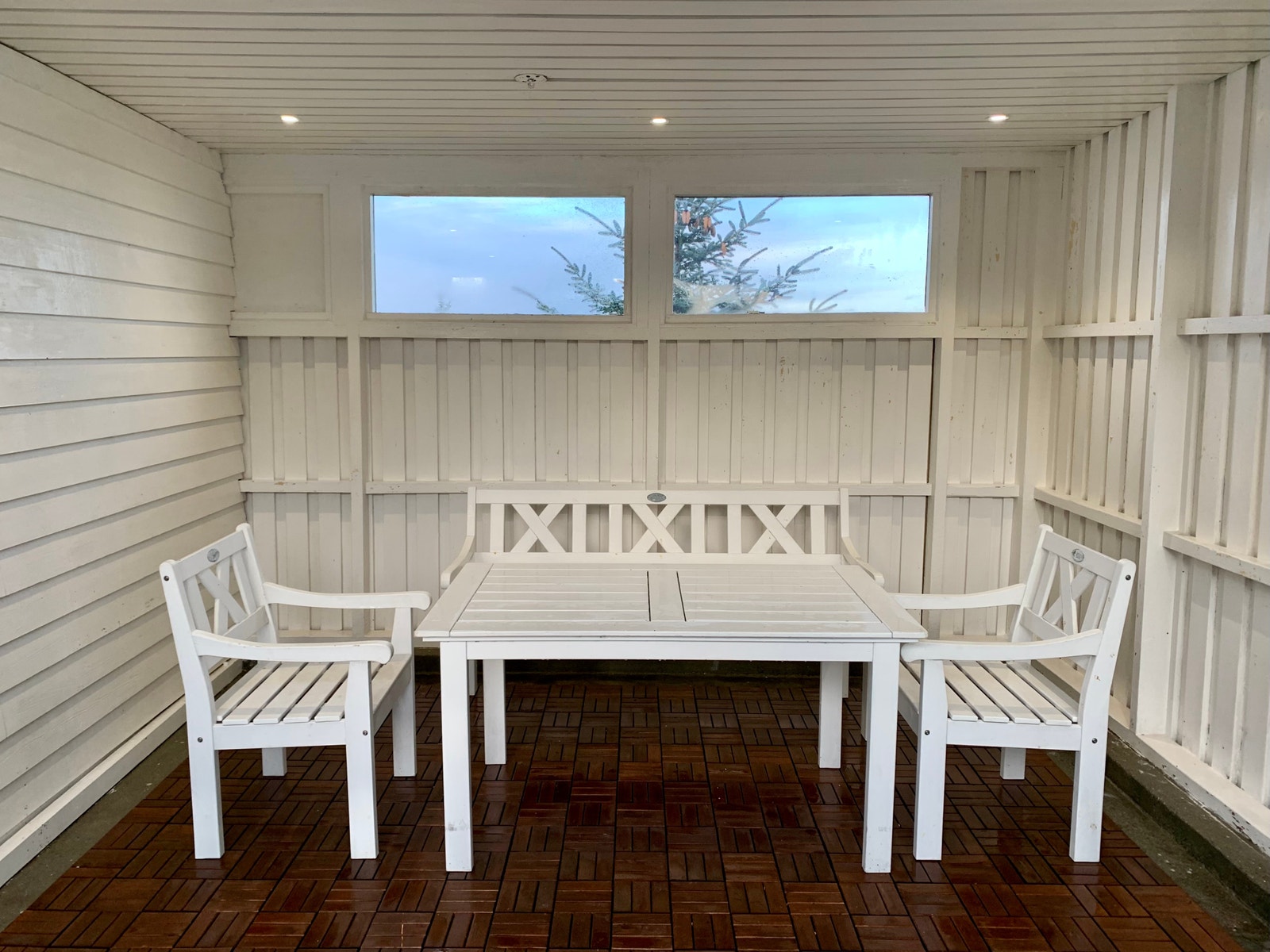 Uterom/terrasse med spot belysning i tak Galleribilde