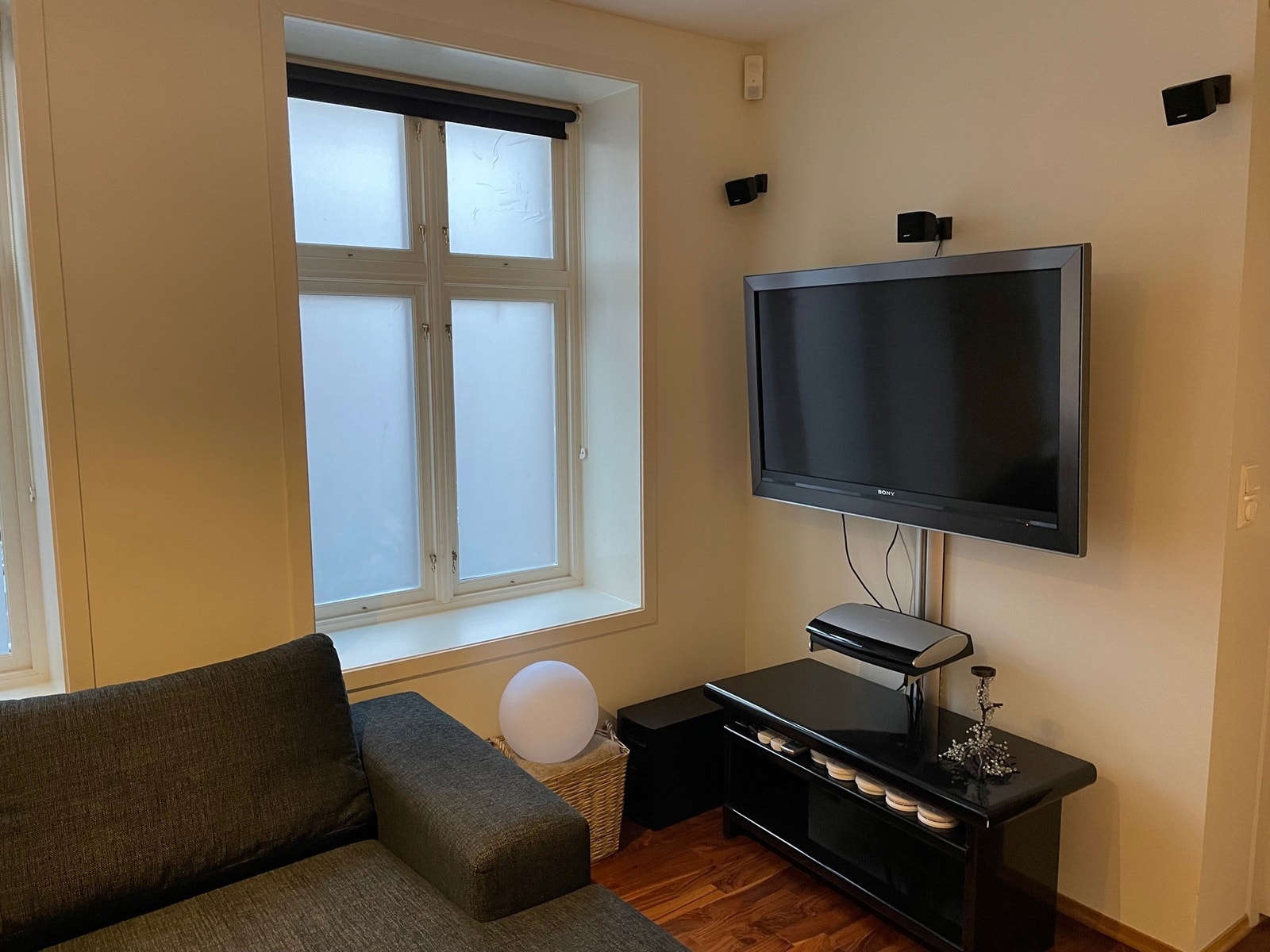 TV-krok Galleribilde