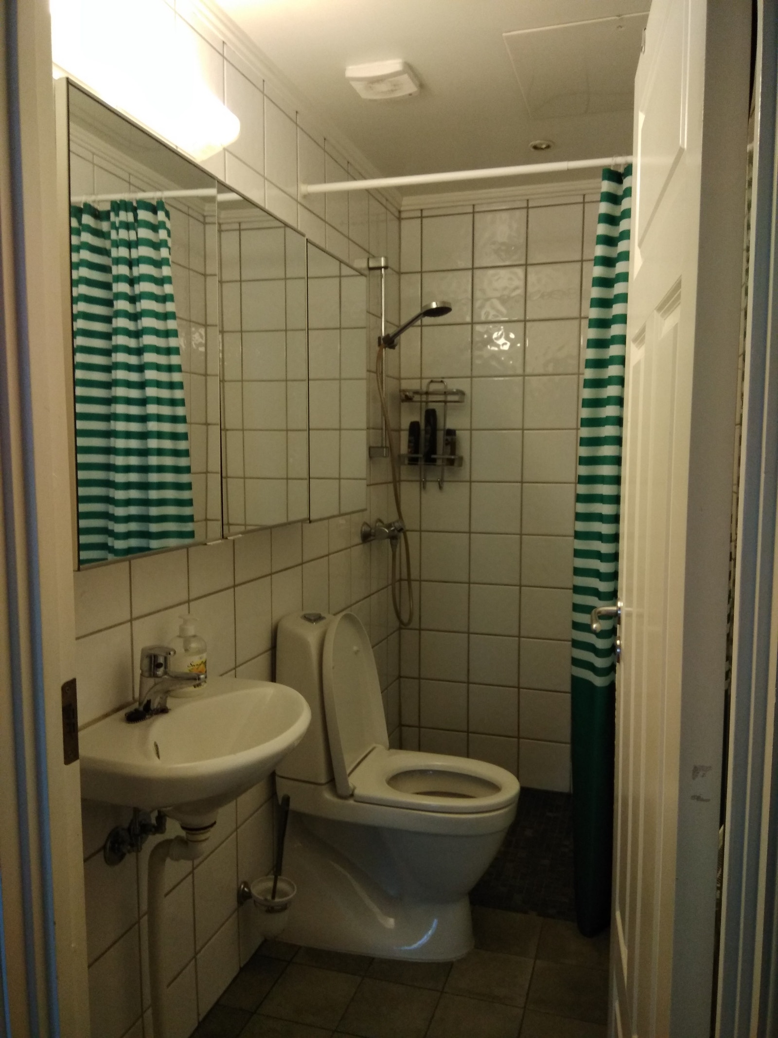 Felles bad Galleribilde