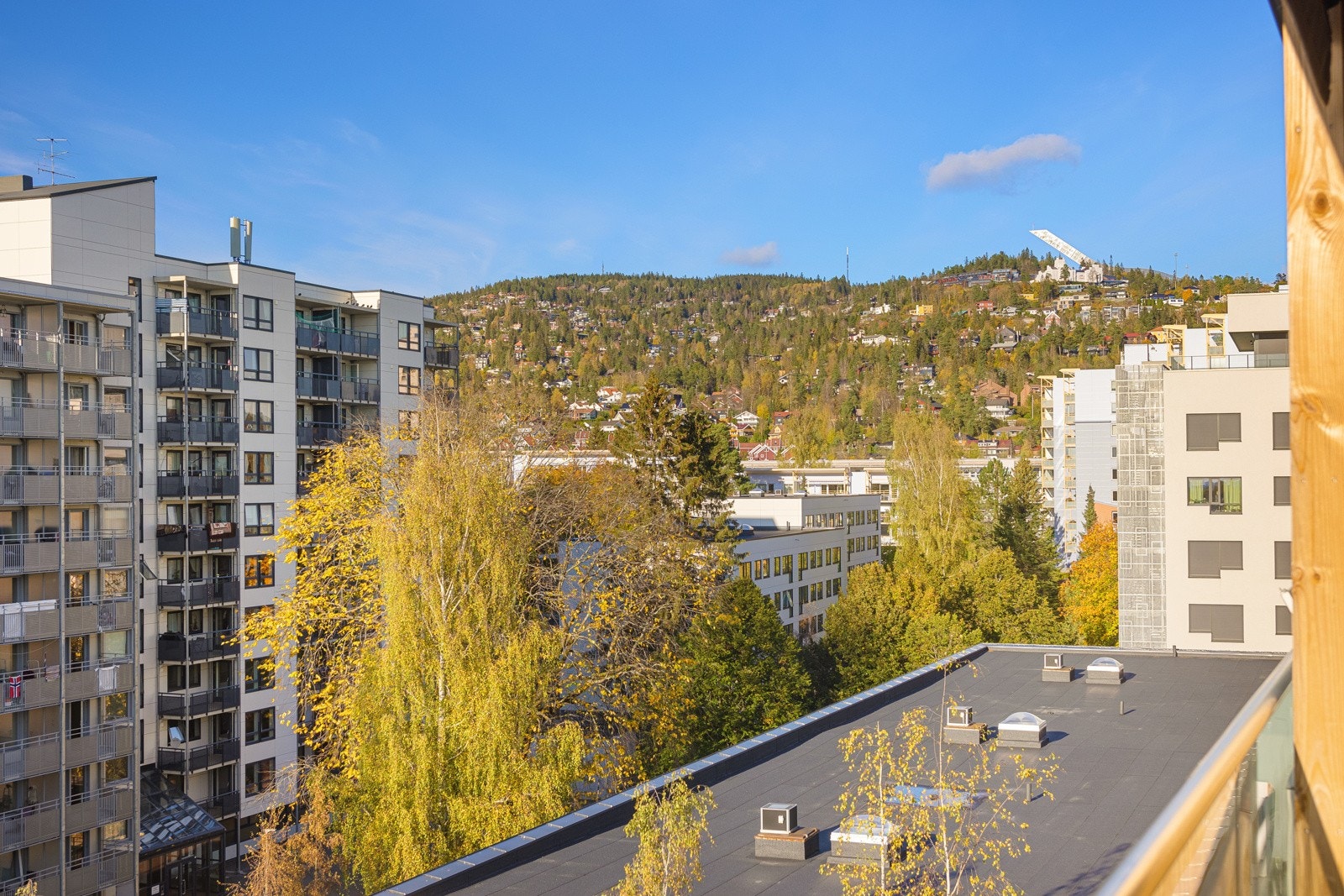 Utsikt fra den herlige balkongen. Galleribilde