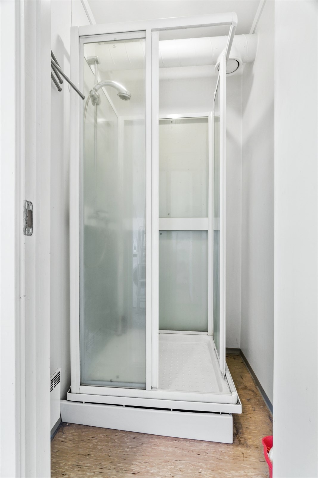 Leilighet 1. etasje - Dusjrom Galleribilde