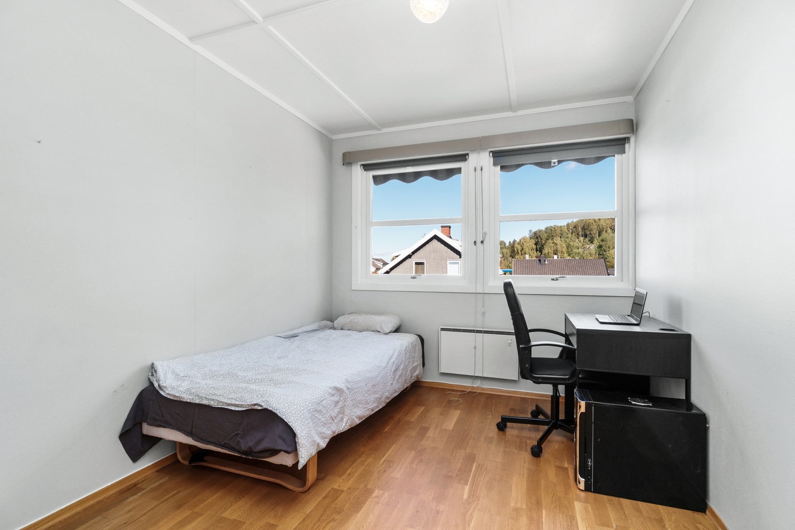 Leilighet 2. etasje tilbygd del - Soverom Galleribilde