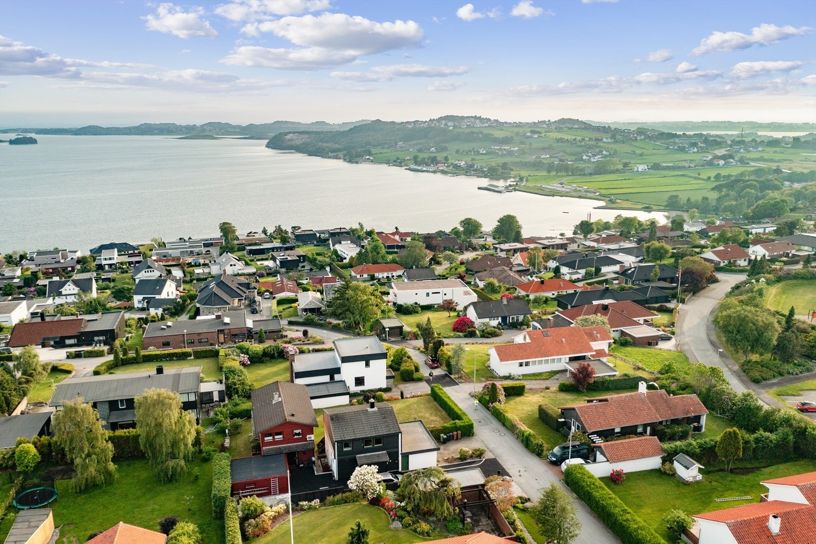 DNB Eiendom v/ Joakim Christensen presenterer Sommerbakken 15A! Galleribilde