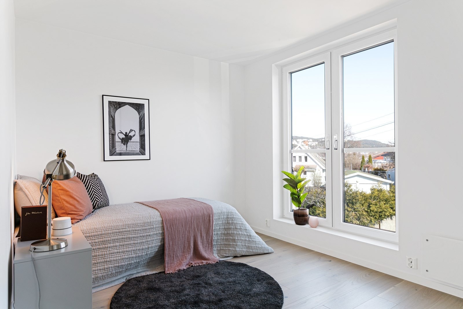 Soverom nr. 2 også i 2.etasje. Galleribilde