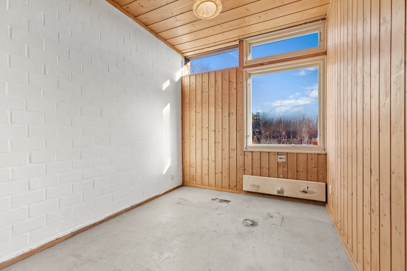 Boligen inneholder hele fem soverom. Galleribilde