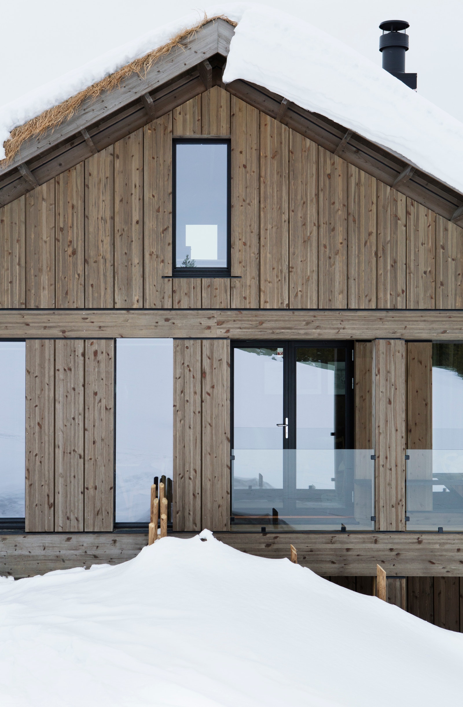 Fasade fra en sokkelhytte Galleribilde