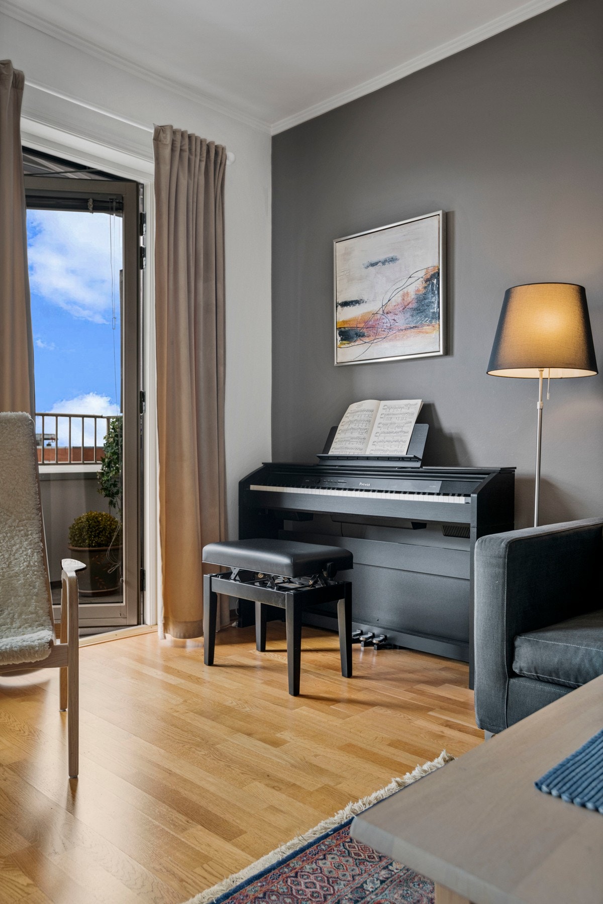 Leiligheten fra 2012 ligger i den øverste etasjen Galleribilde