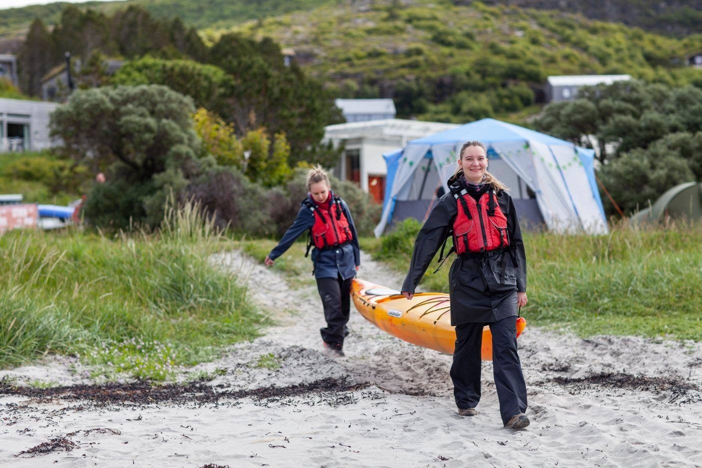 Kajakk og seiling. Galleribilde