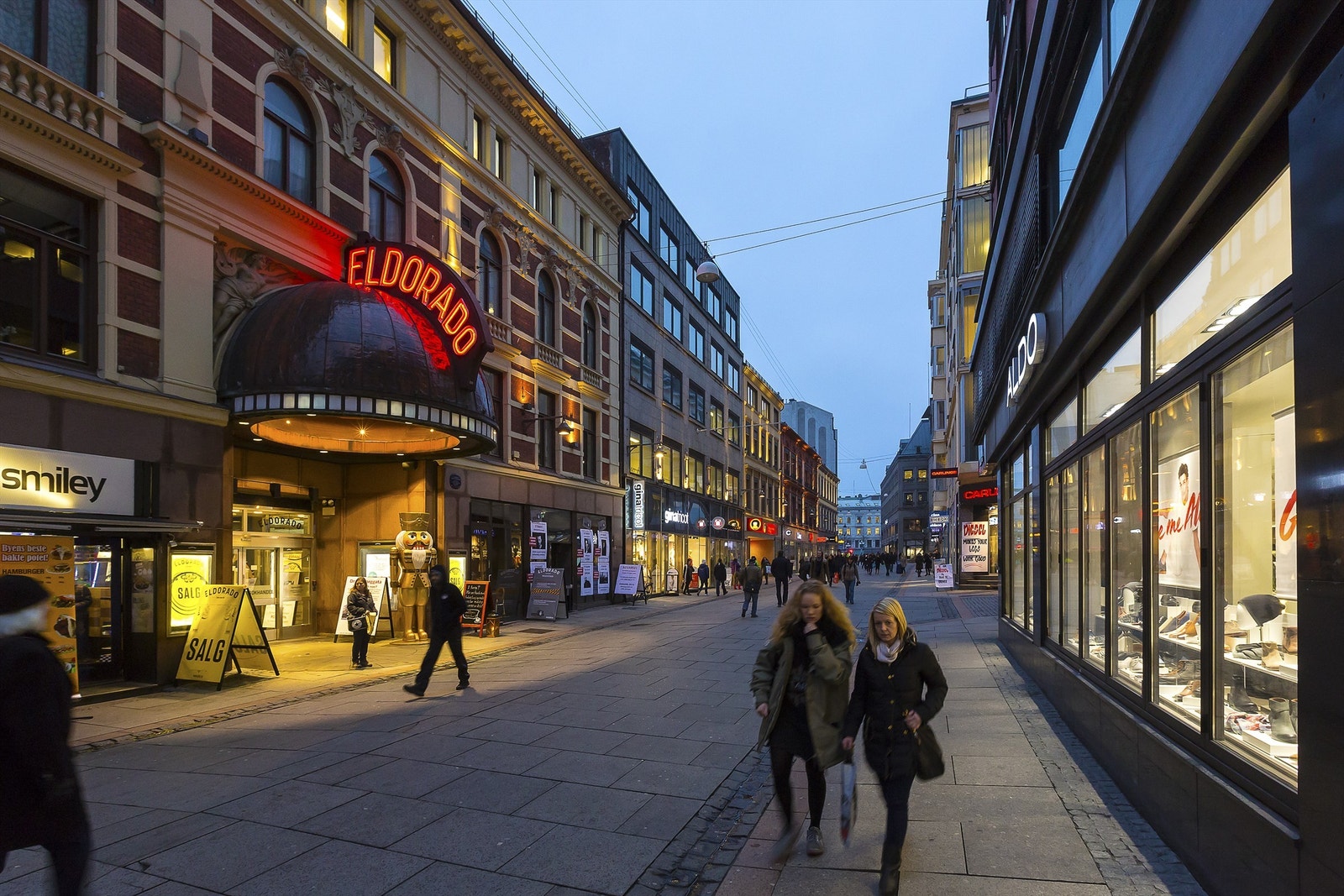 Et unikt område i sentrum for handel, kulturopplevelser og uteliv! Torggata og området rundt representerer en helt unik del av Oslo sentrum, med sin historie, sitt mangfold og ikke minst den spesielle atmosfæren. Galleribilde