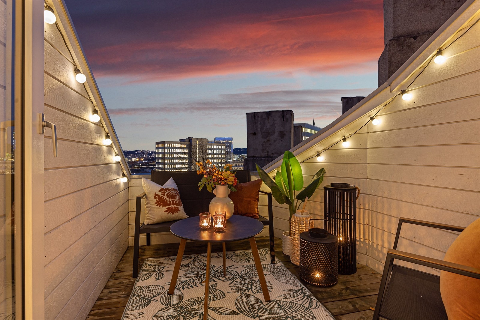 Boligen har en meget sentral og attraktiv beliggenhet på Fredensborg med kort vei til alle fasiliteter Galleribilde