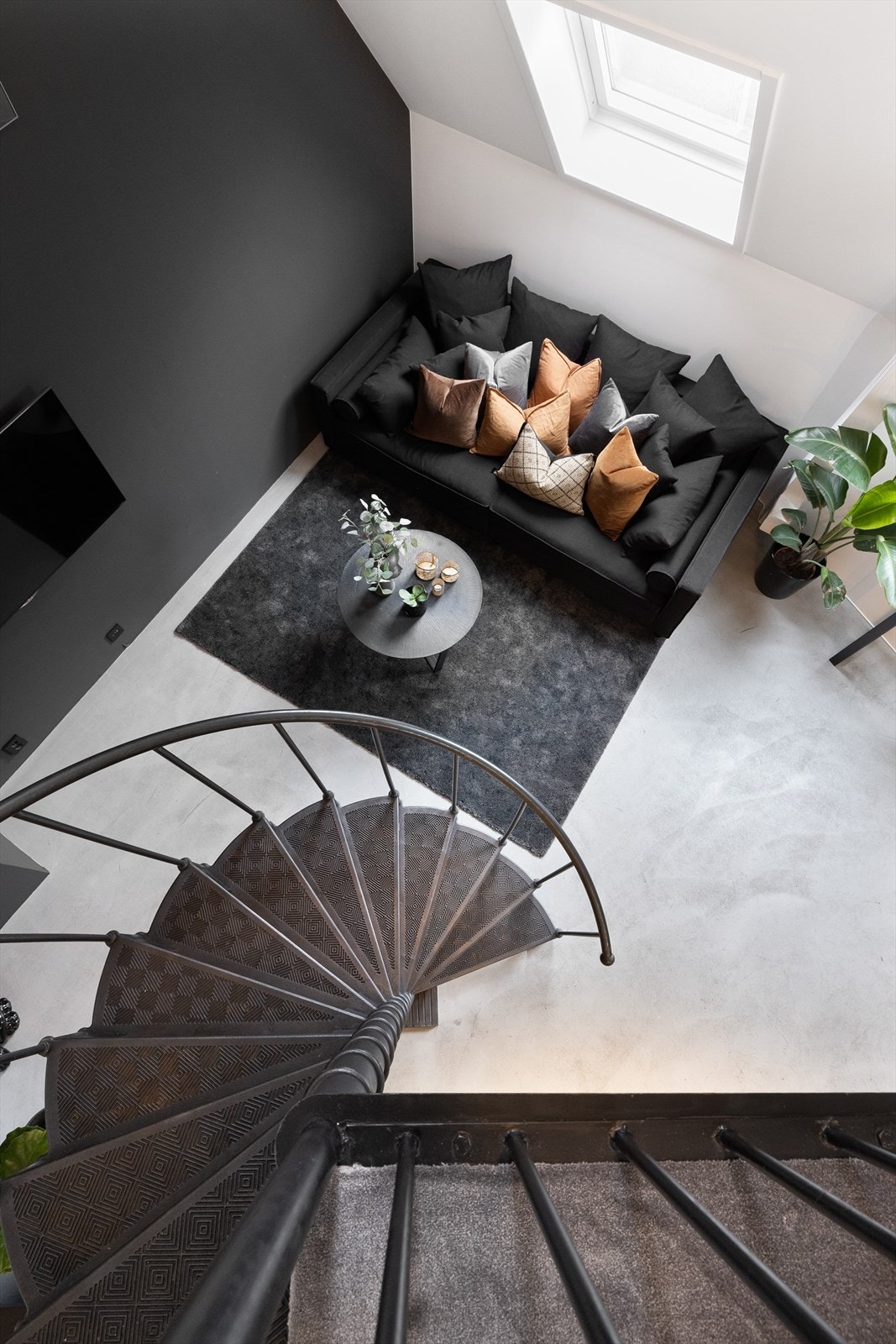 Trappen er importert fra Stockholm Galleribilde