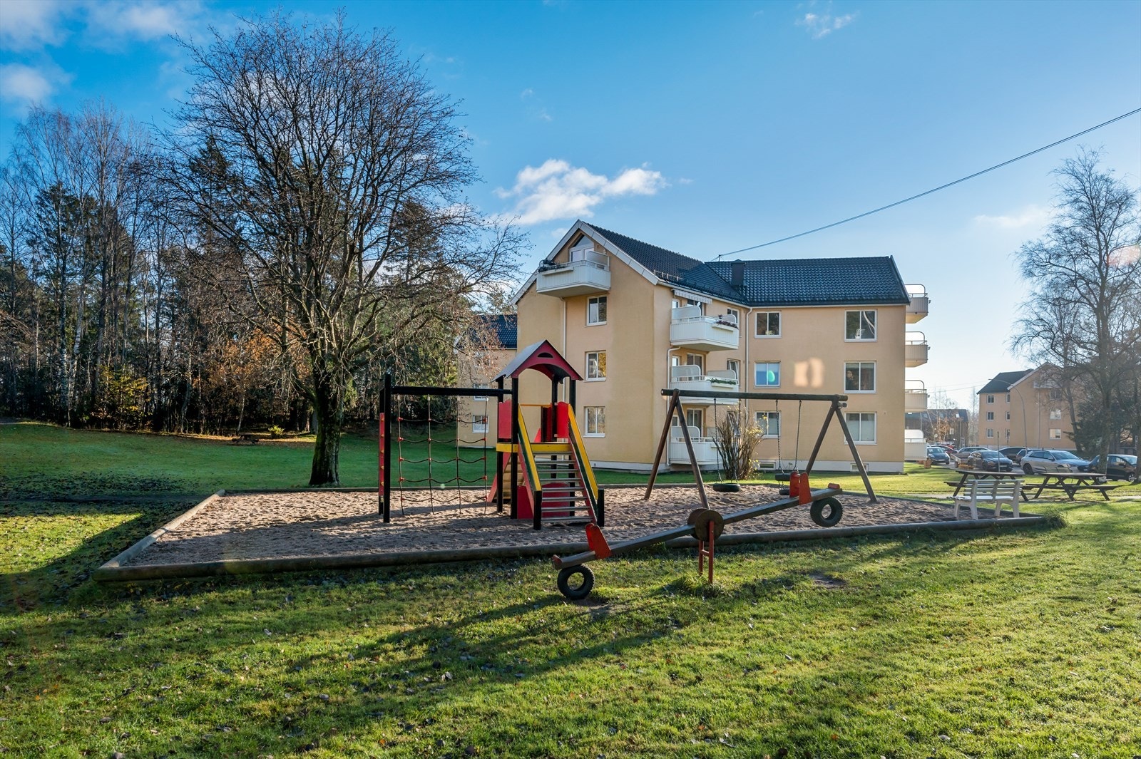 Uteområdet Galleribilde