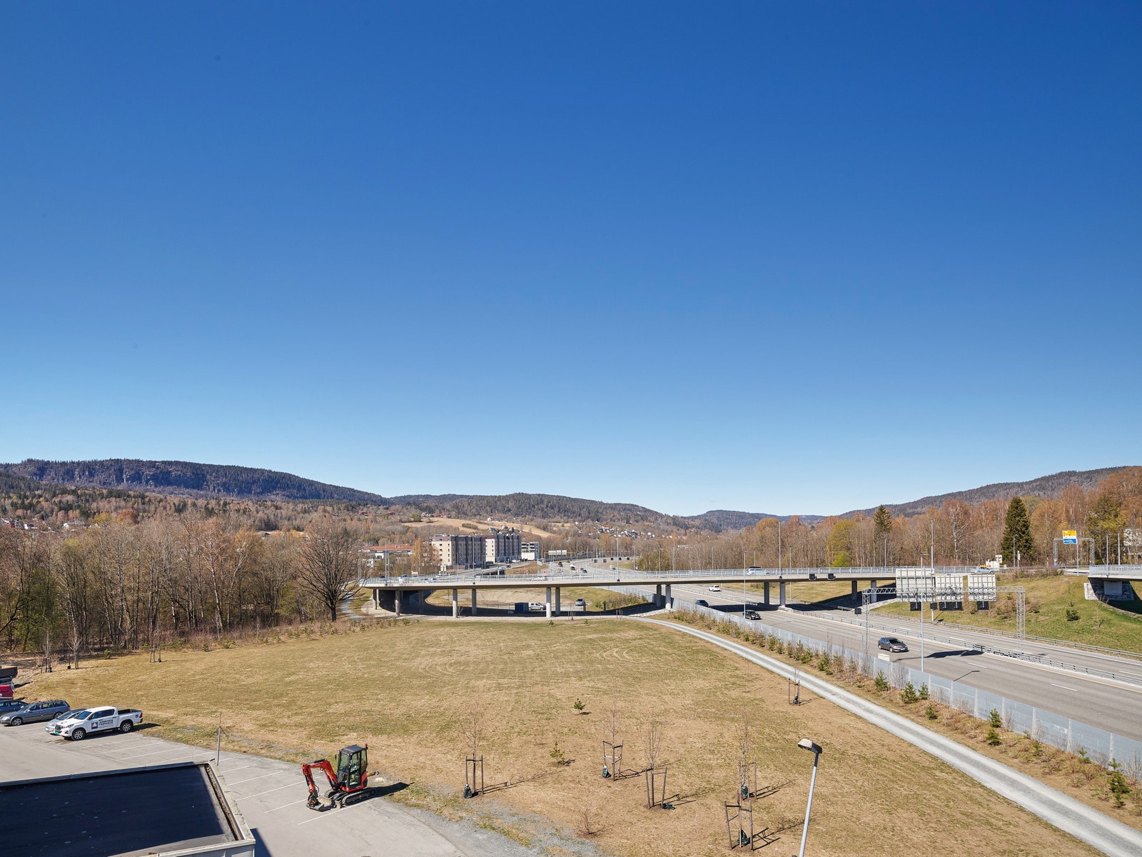 Flott utsikt og god profilering fra motorveien. Galleribilde