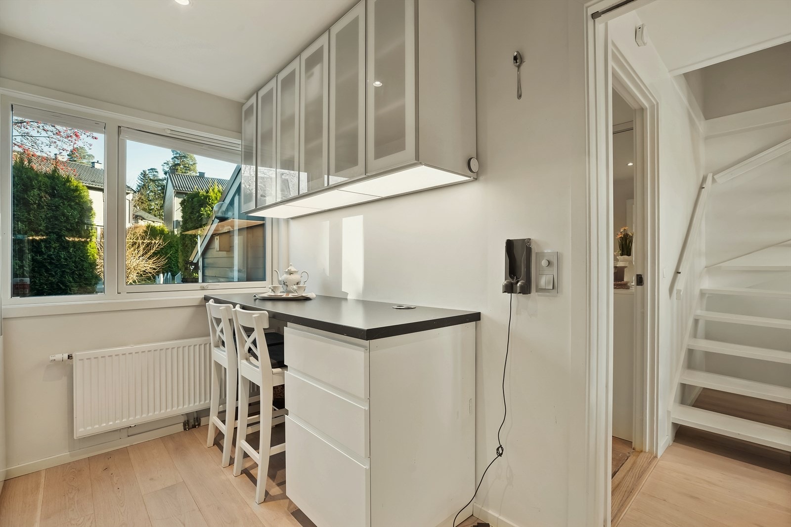 Hyggelig sitteplass for morgenkaffen. Galleribilde