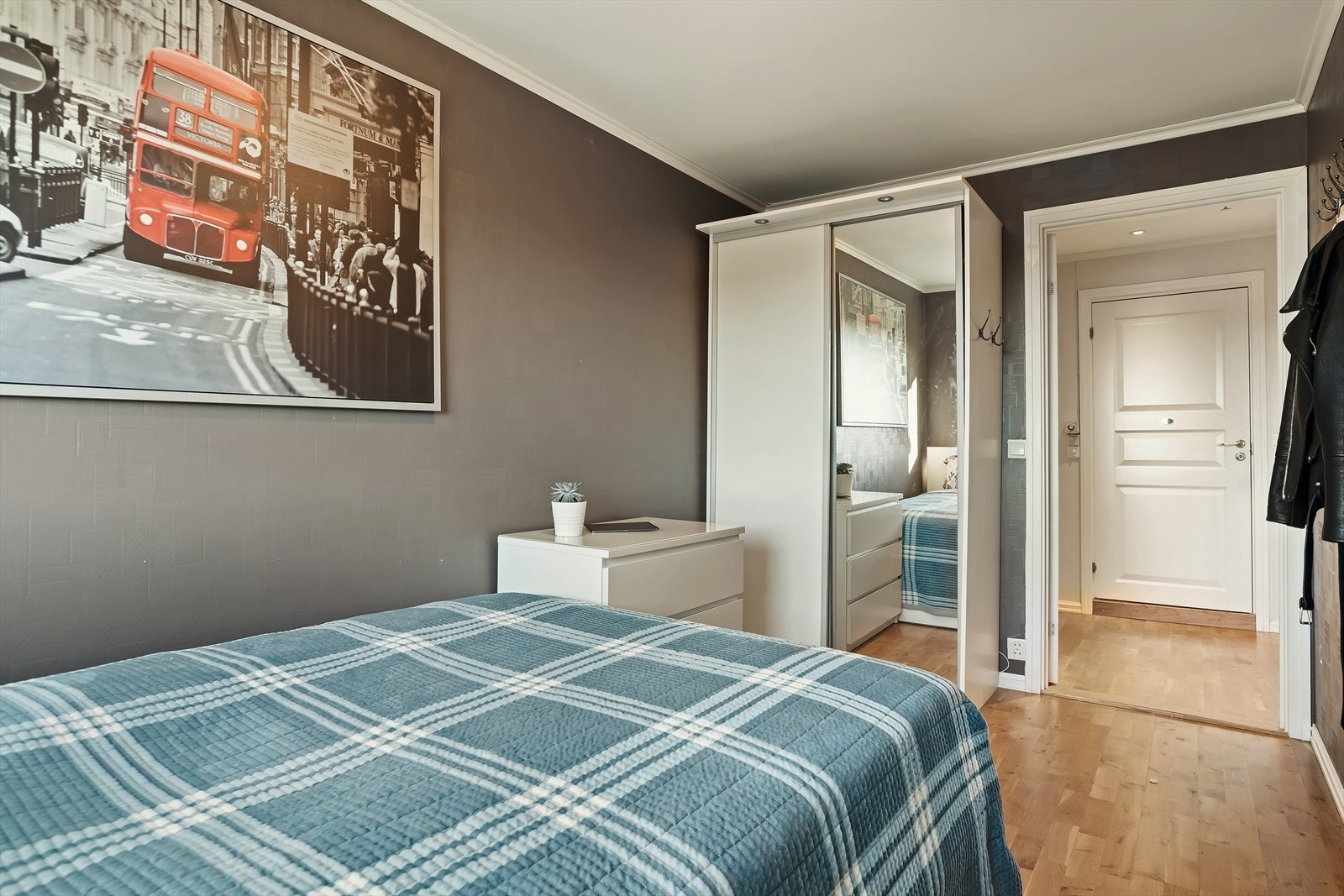 Soverom #3. Galleribilde