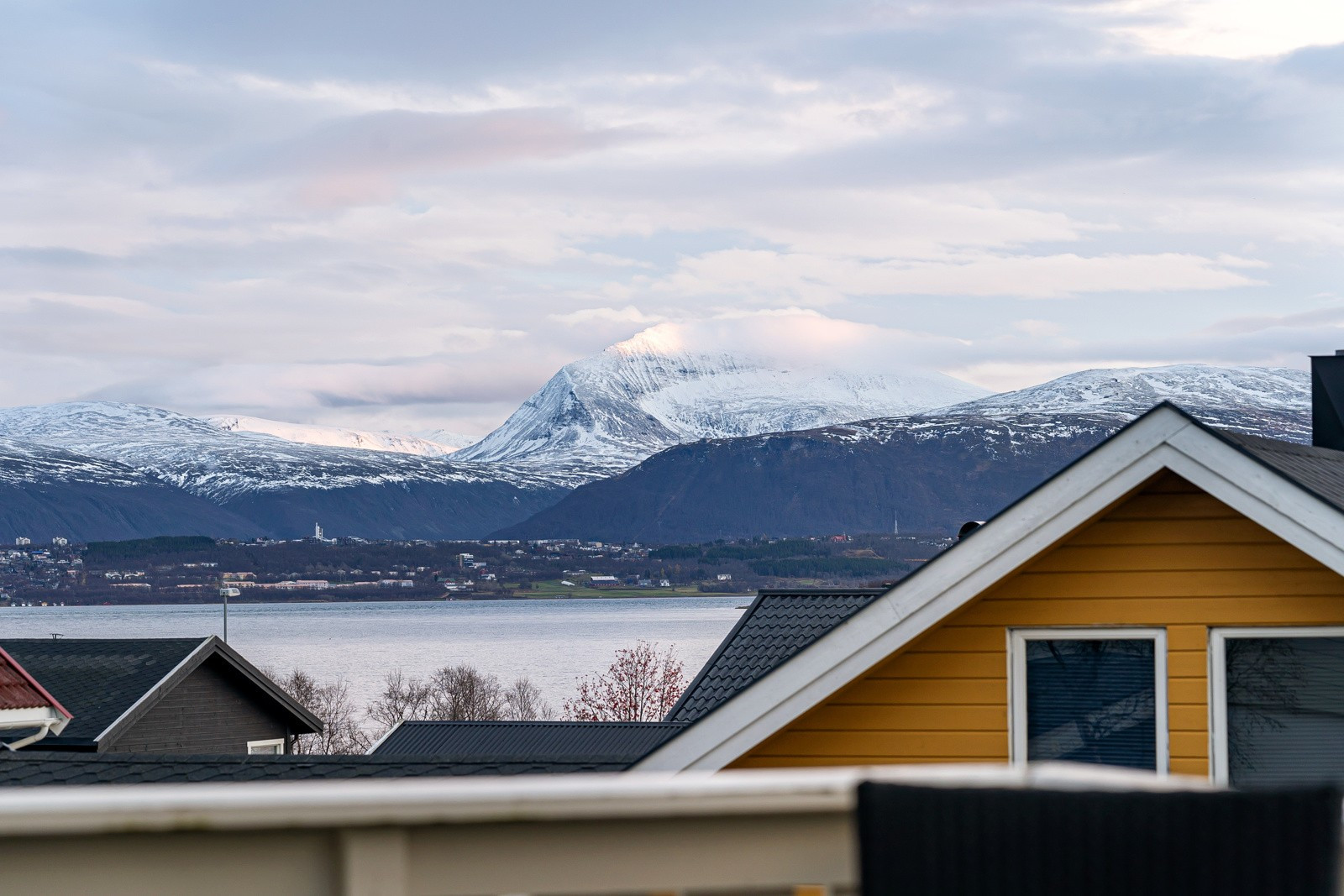 Utsikt mot Tromsdalstinden!