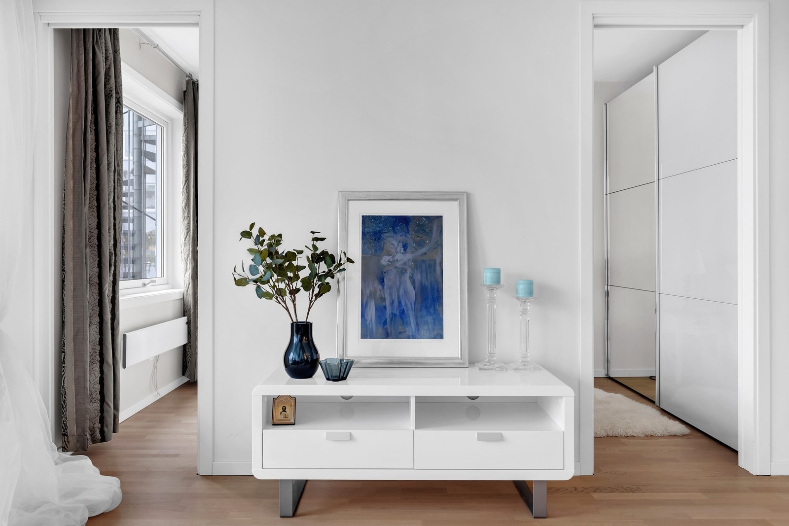 Stue: Rommet kan også innredes med bokhyller eller annet interiør. Galleribilde