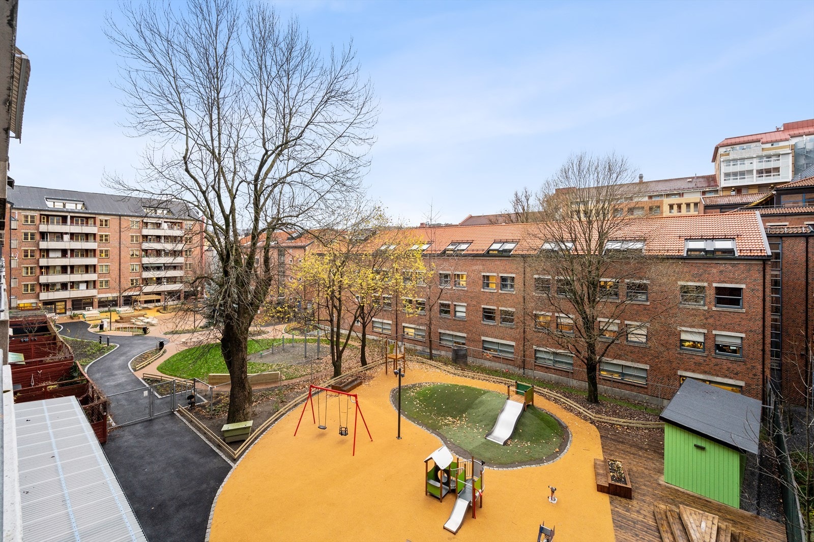 Utsikten strekker seg over de nye og flotte fellesarealene. Galleribilde