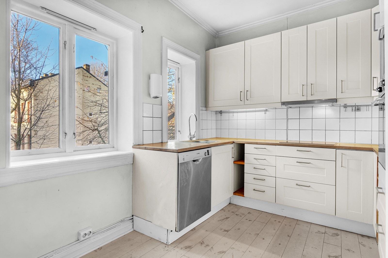 Balkong er planlagt langs vindusrekken Galleribilde