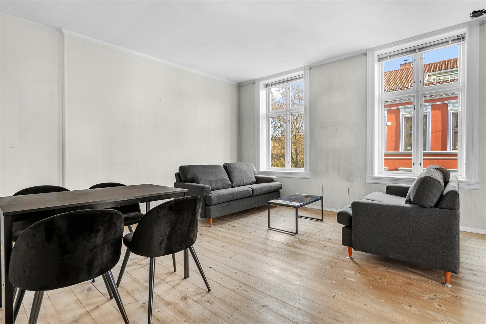 Se alternativ planløsning med kjøkken flyttet ut i stue Galleribilde