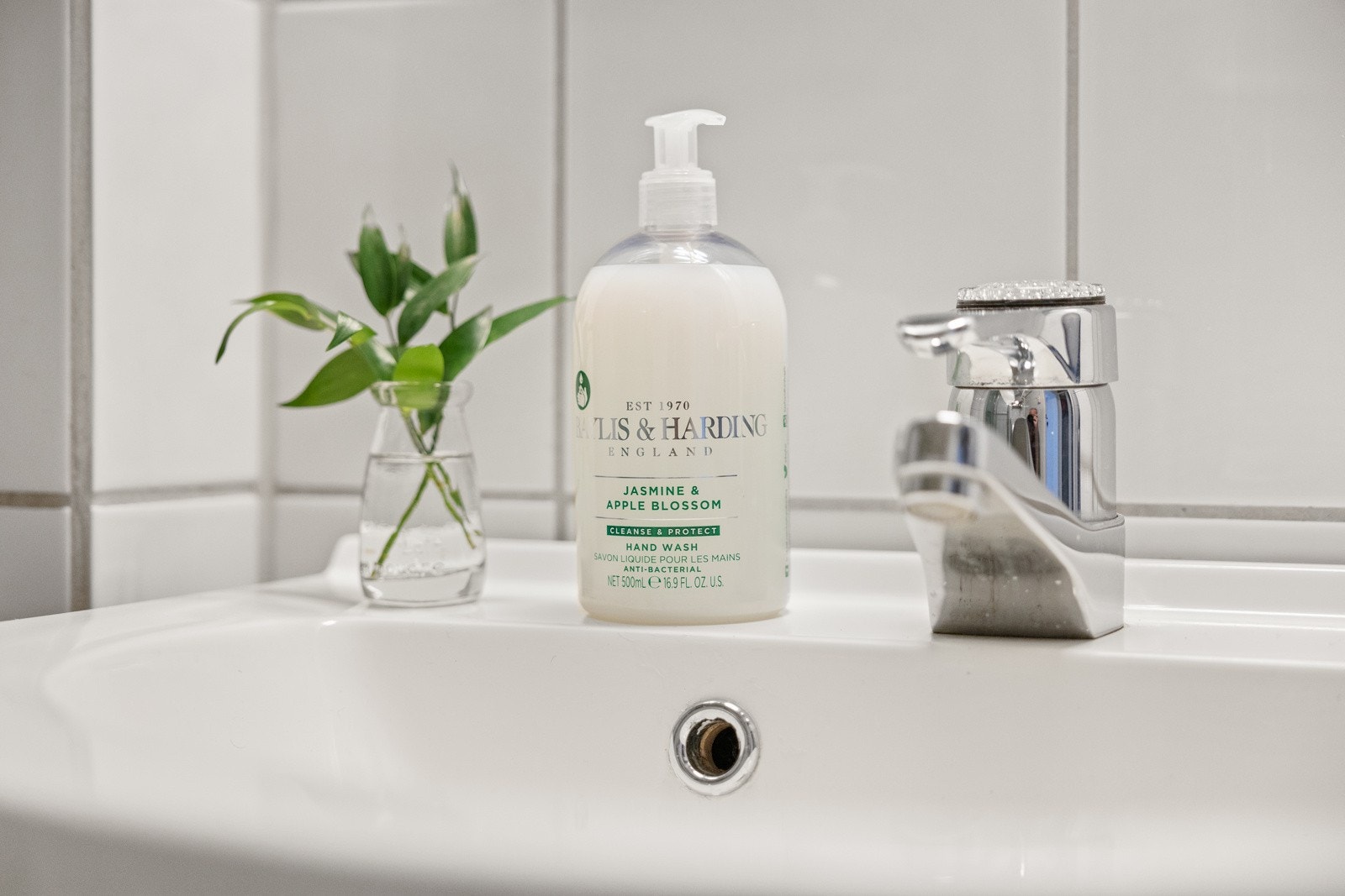 Detaljer fra badet. Galleribilde