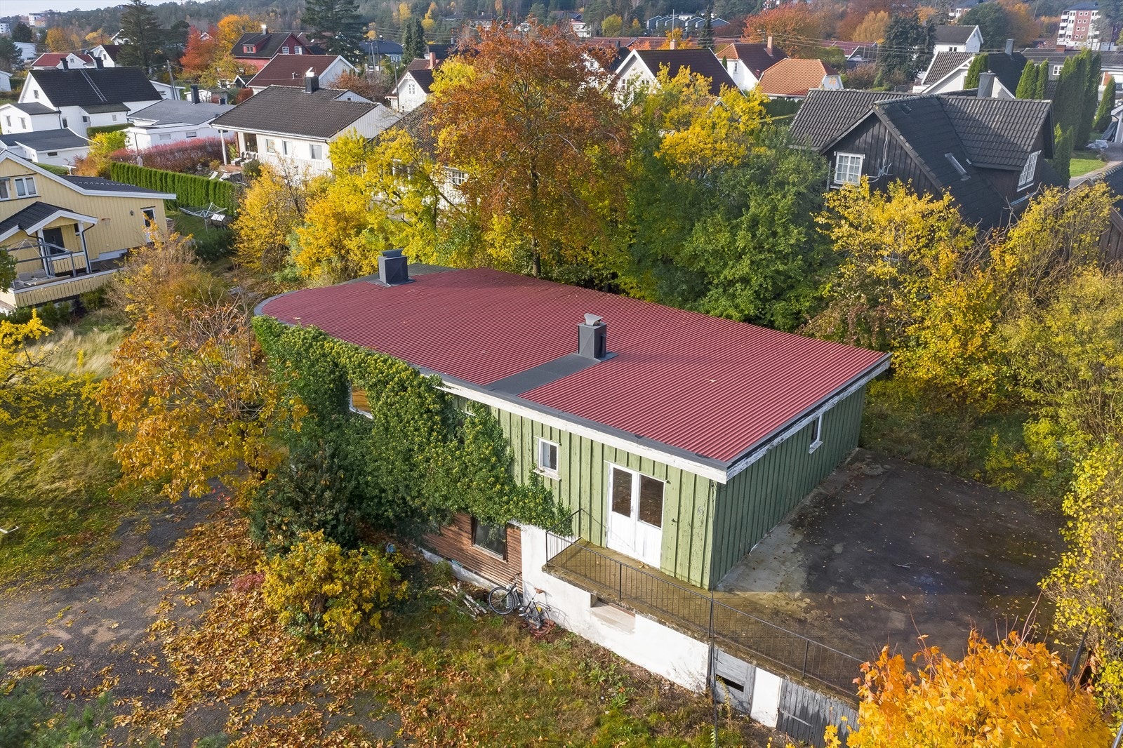 Tomten som opprinnelig besto av to tomter er på rett under 1,2 mål. Galleribilde