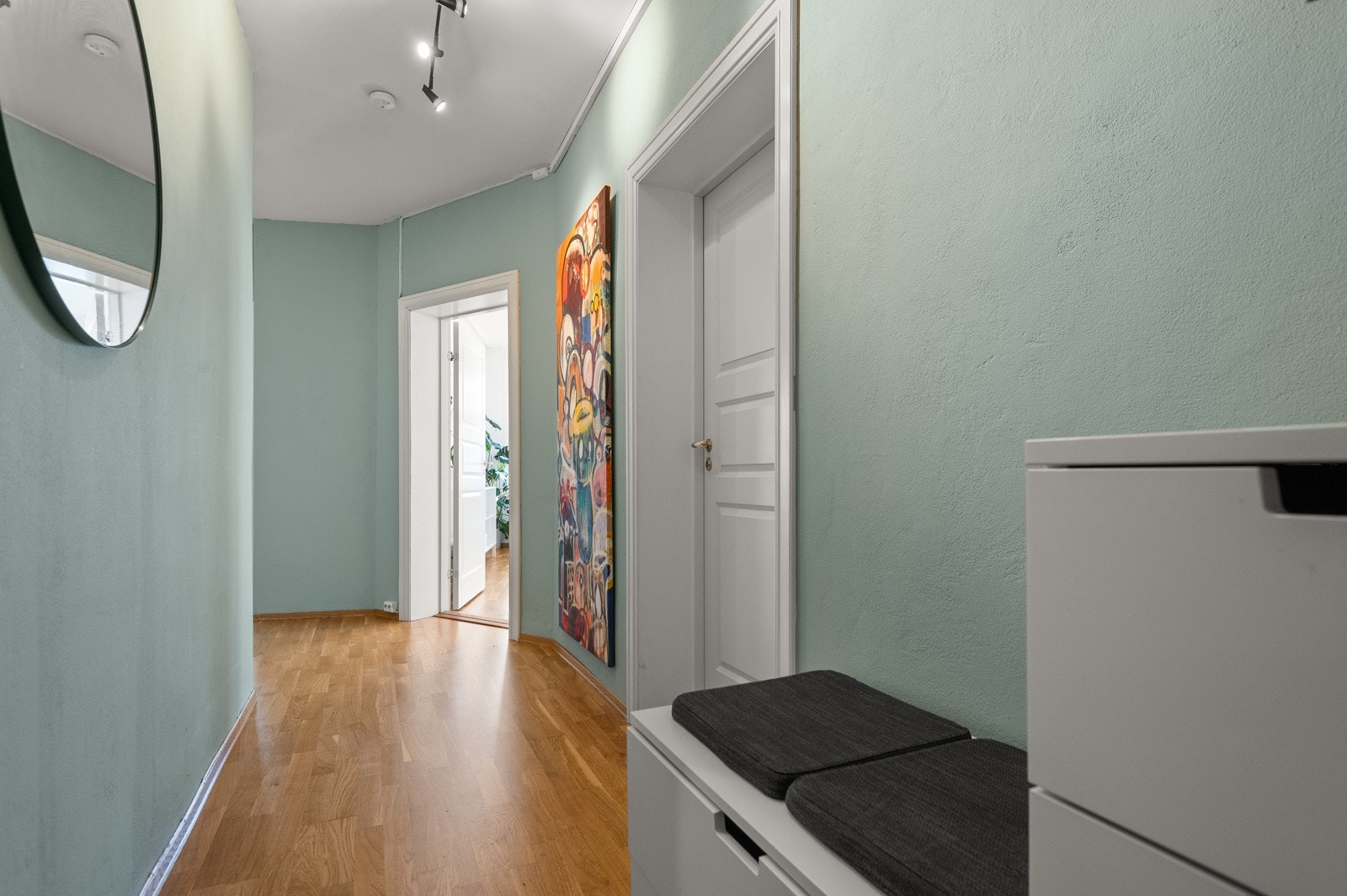 - Mellomgang - Galleribilde