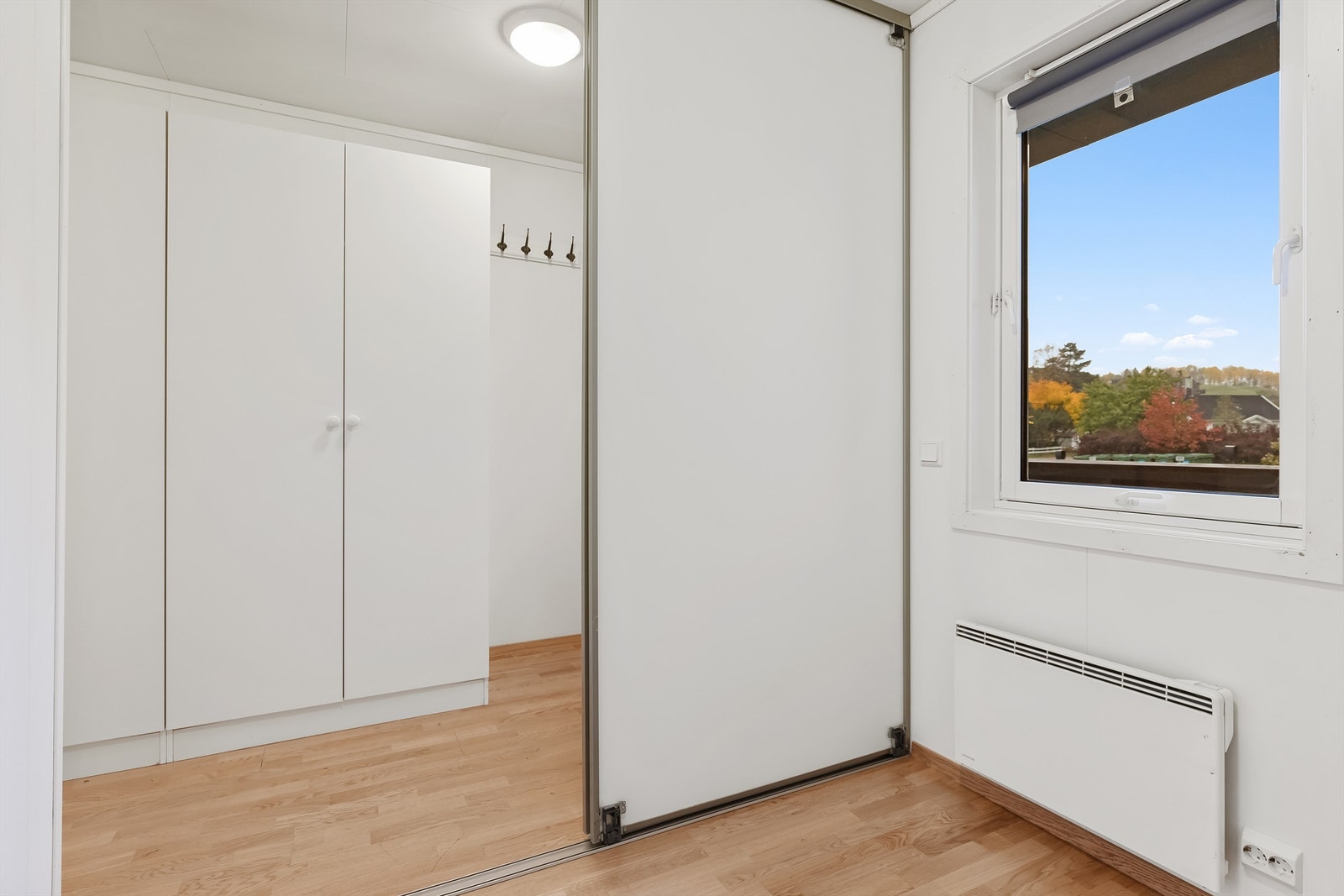 Sovealkove med eget vindu. Galleribilde