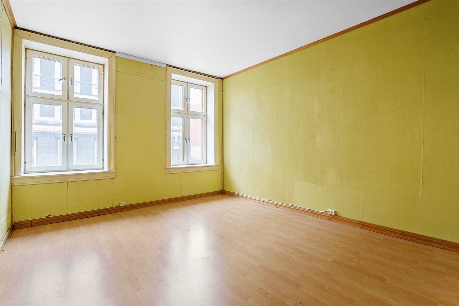 Himlingen i leiligheten har malt strie. Galleribilde