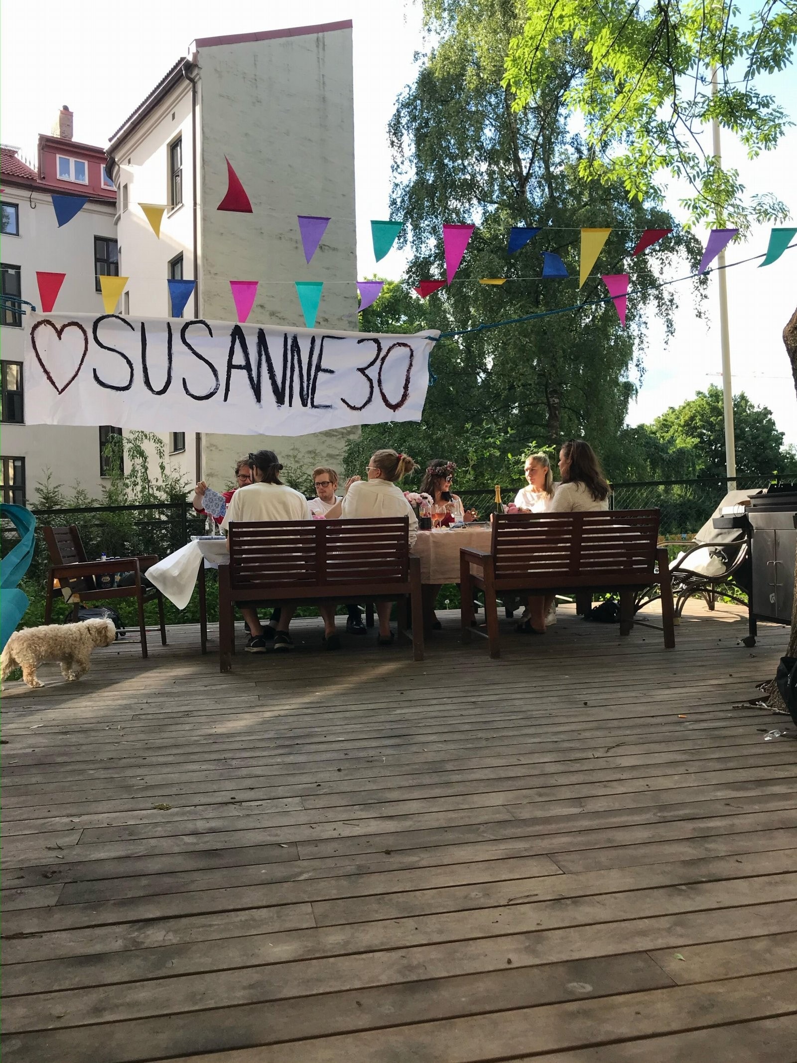 Jeg har hatt flere av naboene mine over på bursdagsfeiringer o.l. Galleribilde