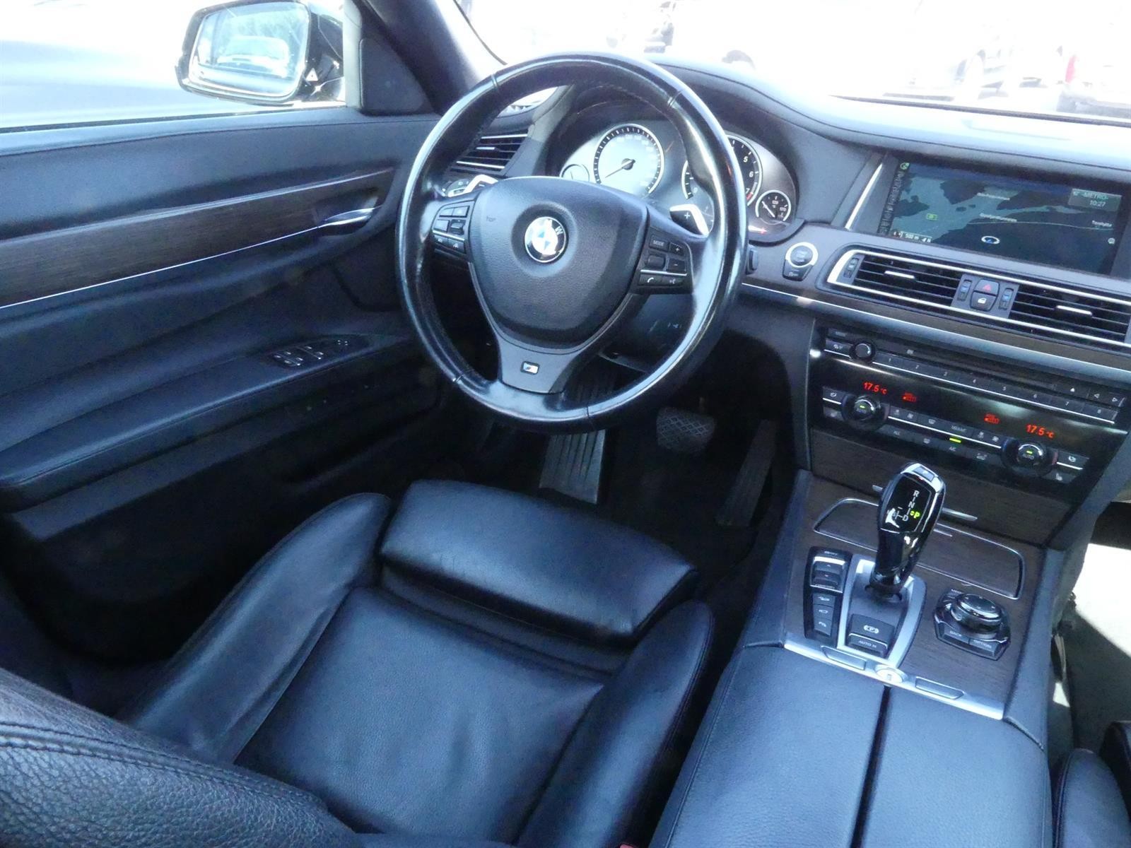 BMW 7-Serie 22