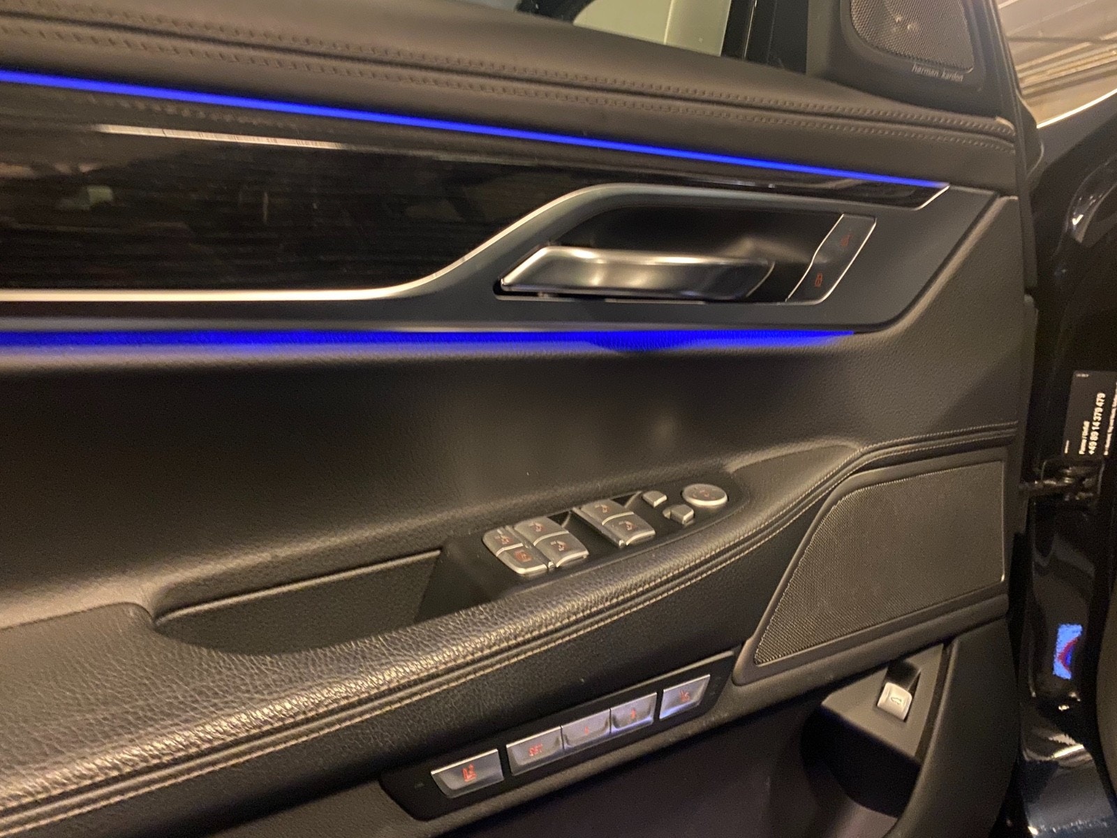 BMW 7-Serie 22