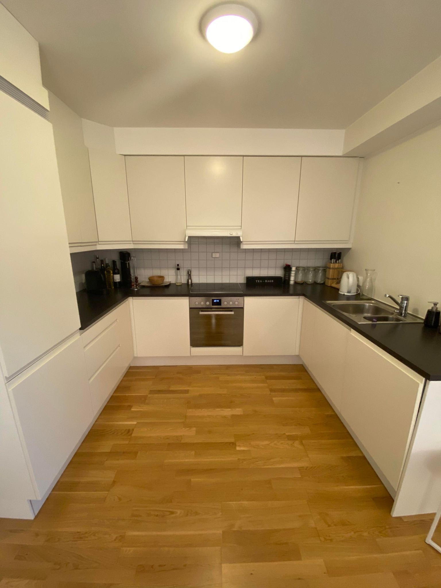 OPPHOLD (33,1 kvm) Galleribilde