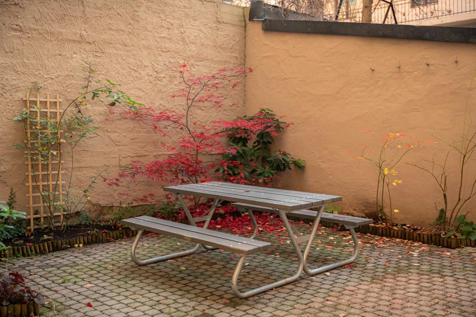 Uteplass Galleribilde