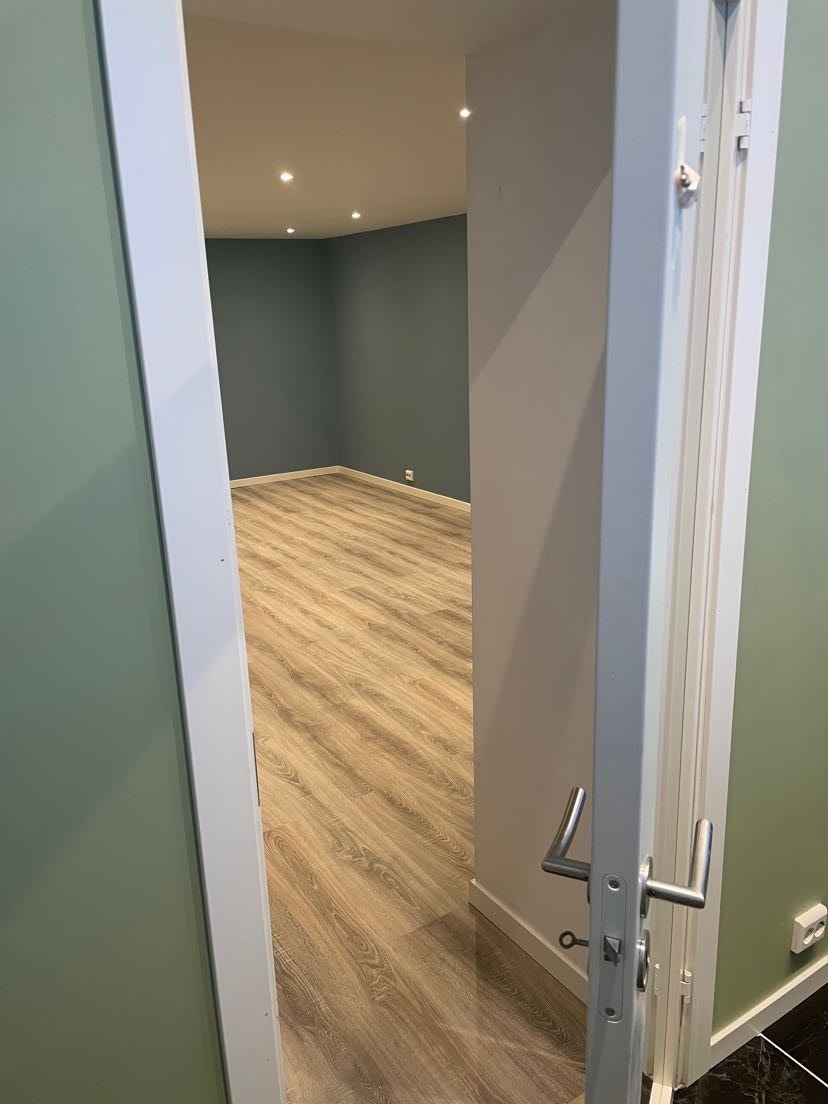 Fra hovedinngang til stua Galleribilde
