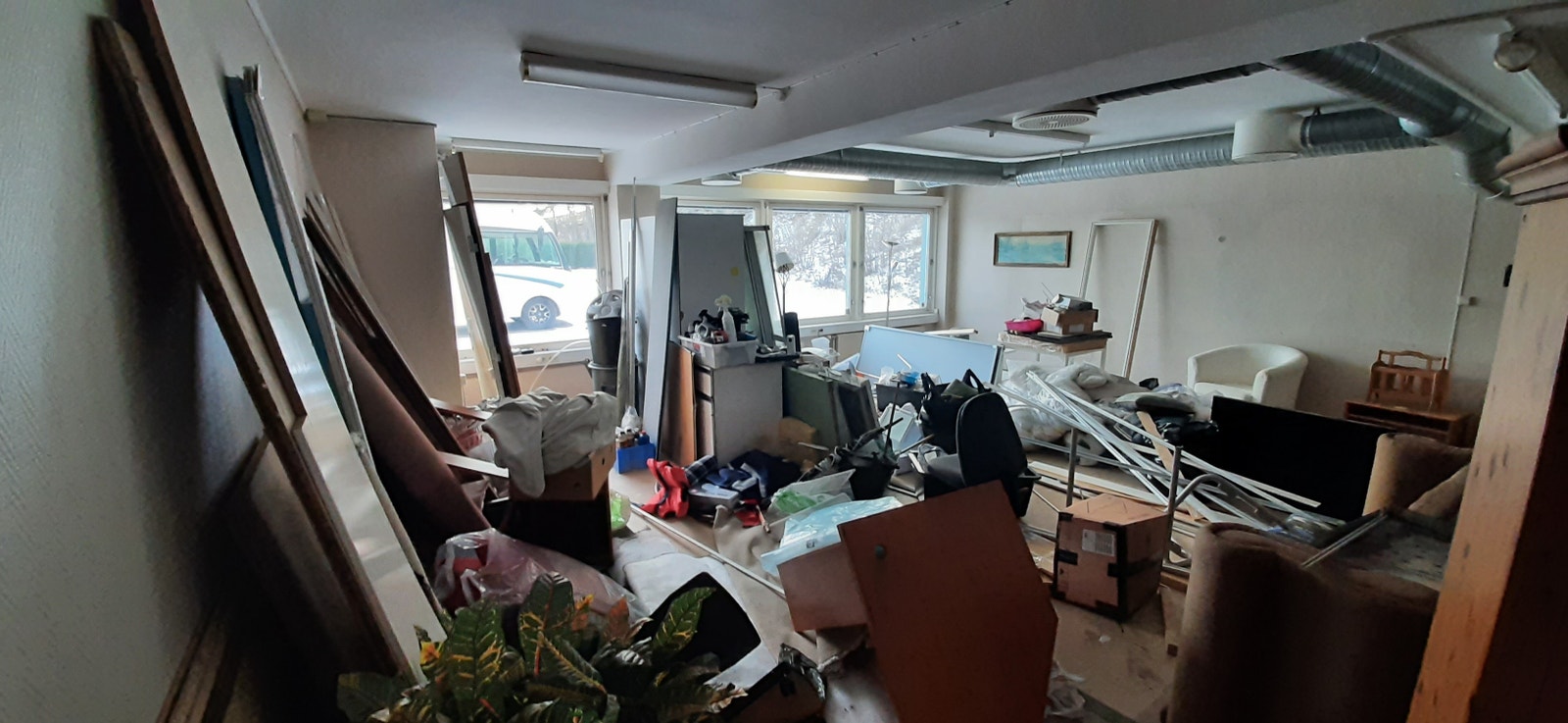 Lokale 2, inngang i underetasjen og 1 trapp opp Galleribilde