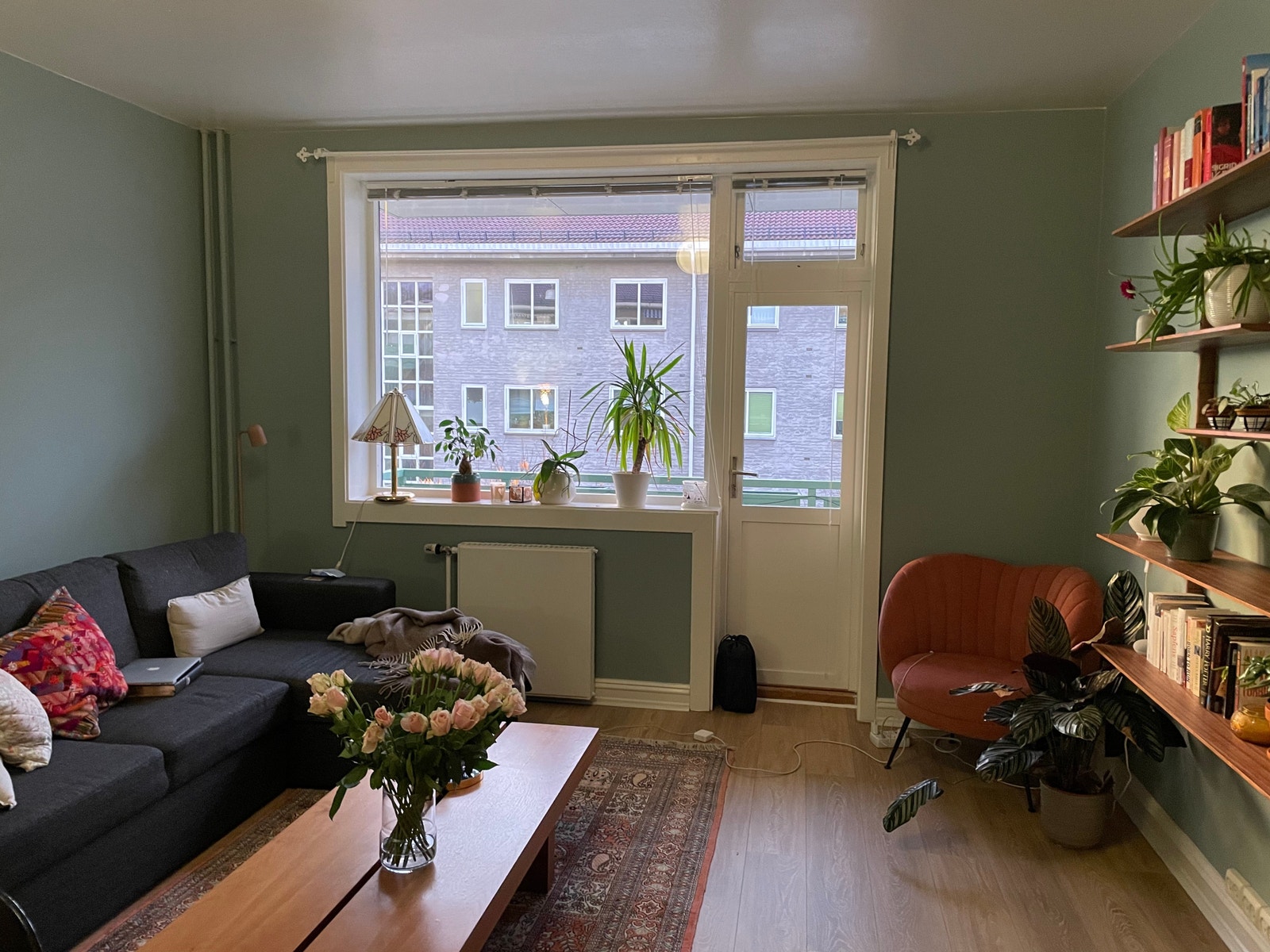 Romslig stue Galleribilde